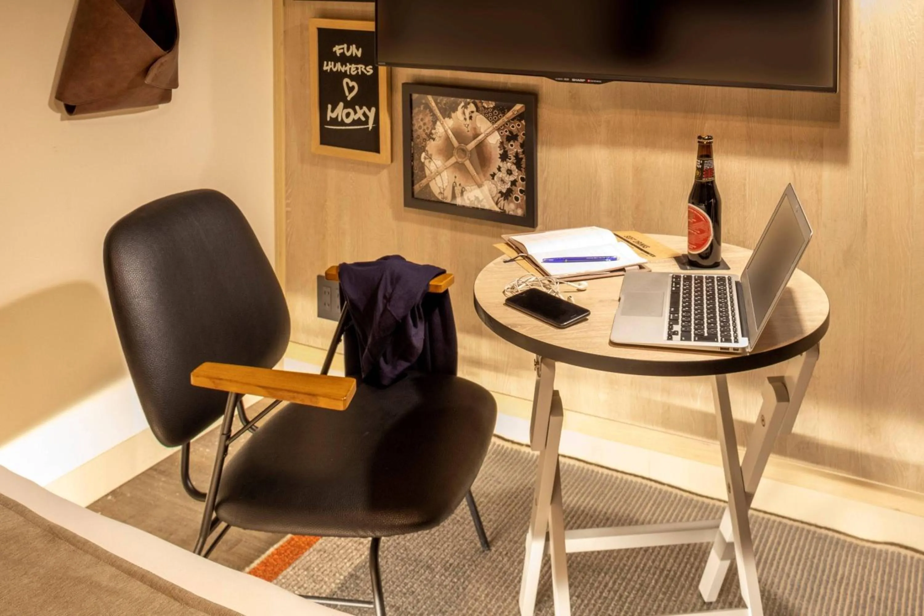 Photo of the whole room in MOXY Osaka Honmachi