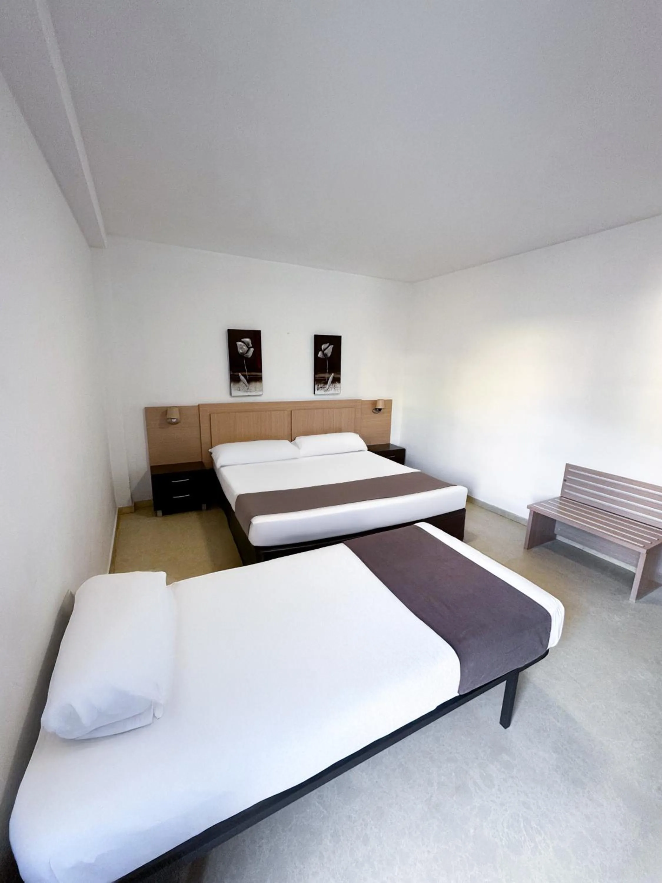 Bed in Hotel Primavera Benidorm