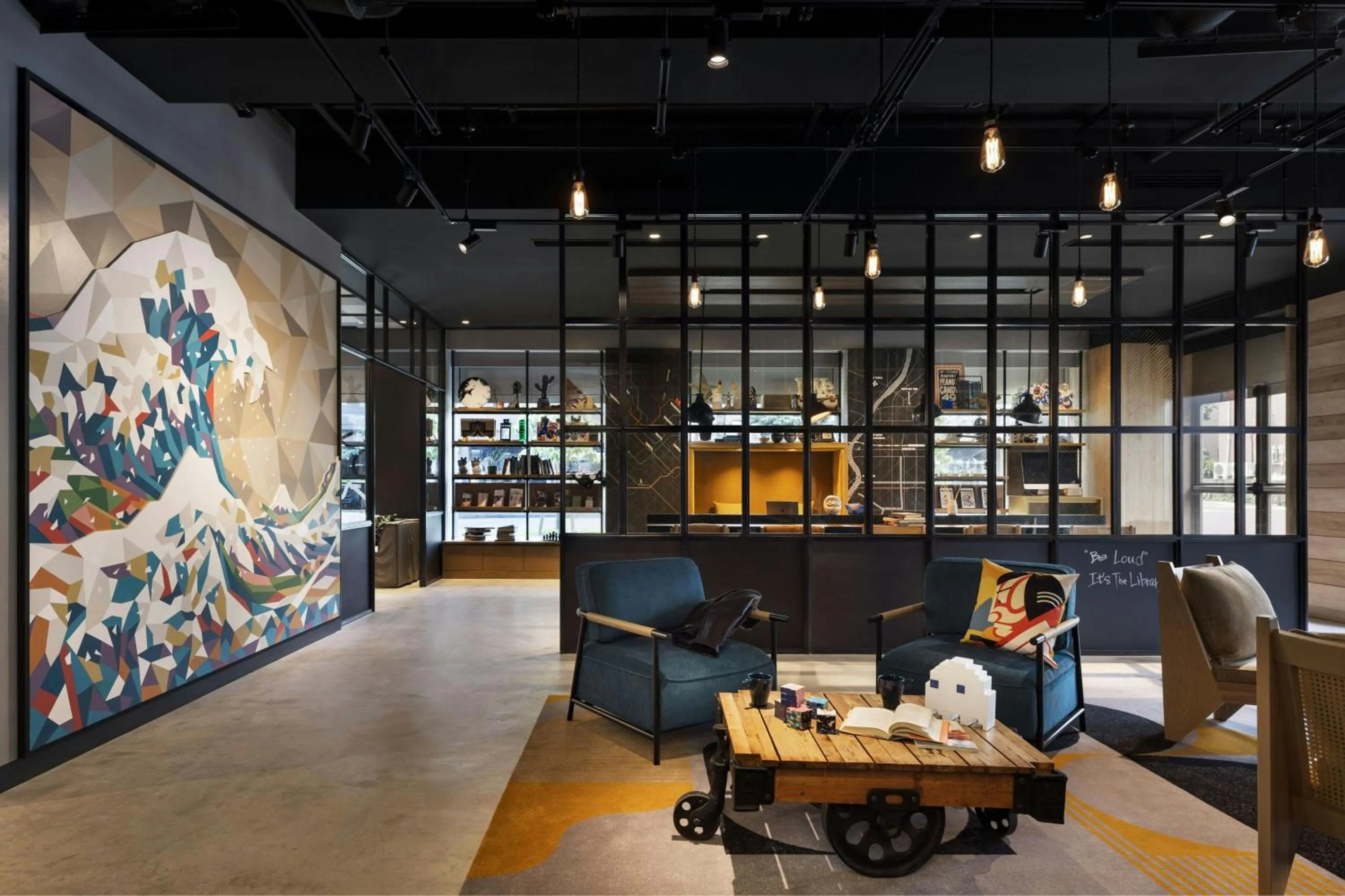 Lobby or reception in MOXY Tokyo Kinshicho