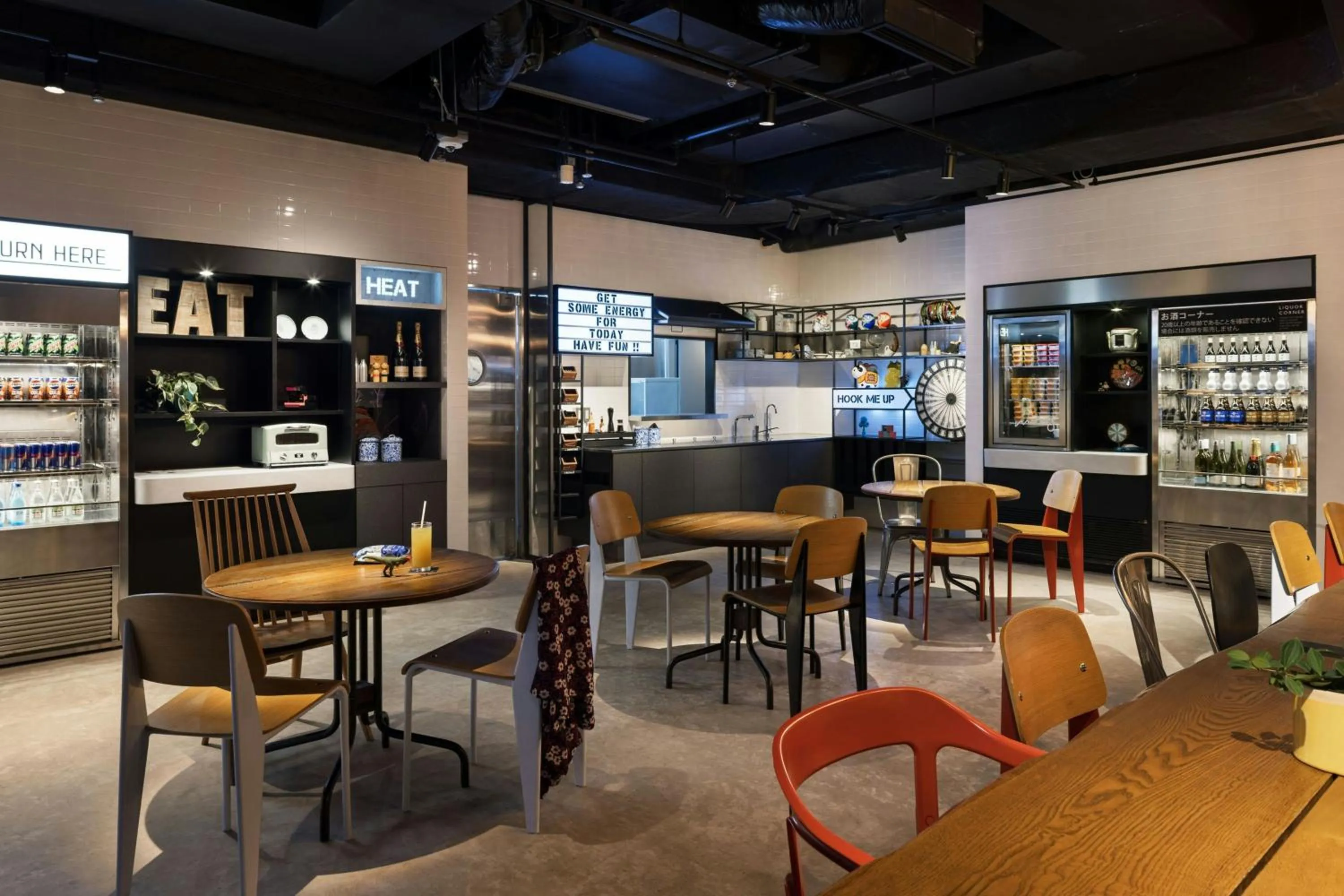 Lobby or reception in MOXY Tokyo Kinshicho