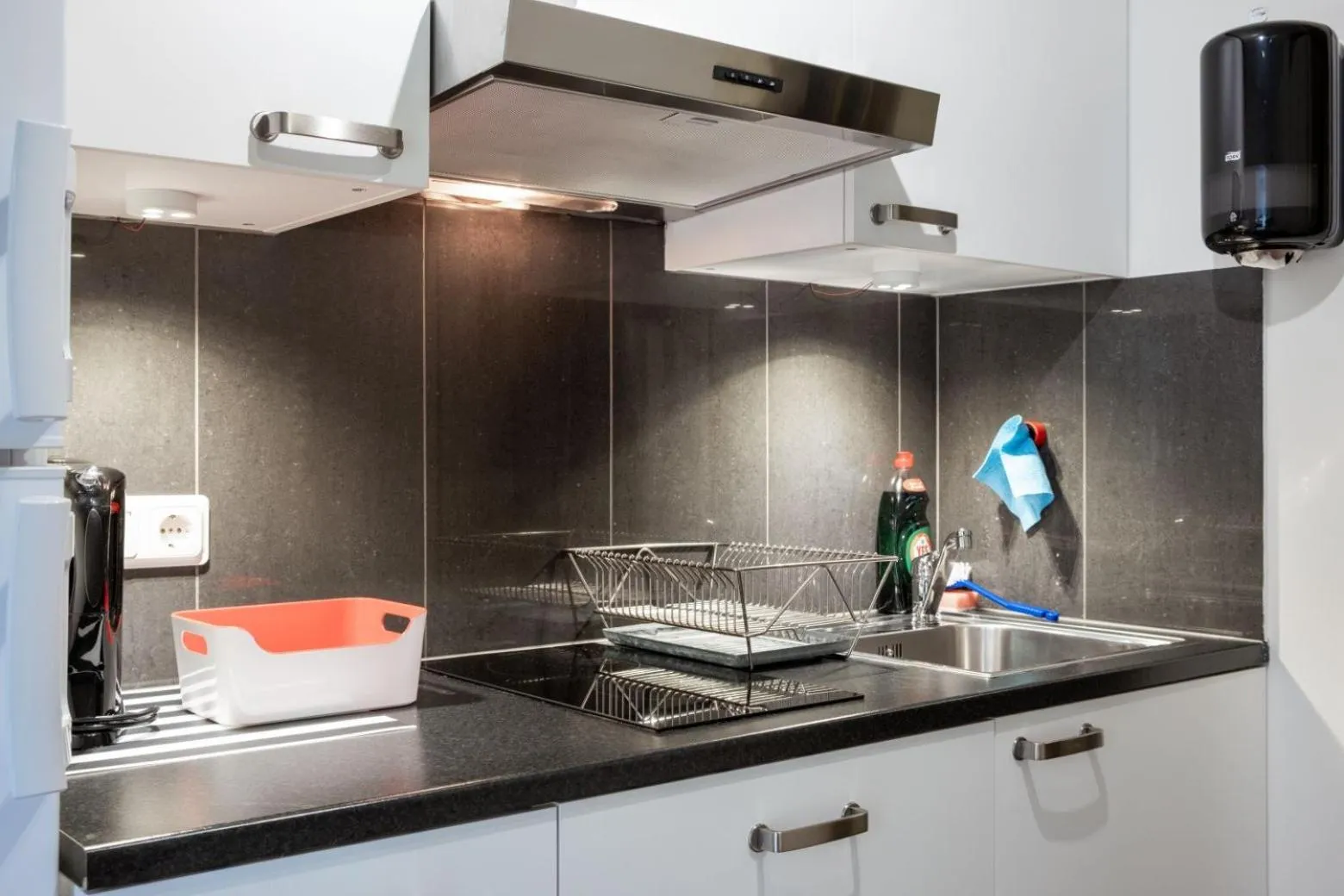 Kitchen or kitchenette in EttSmart Hotell