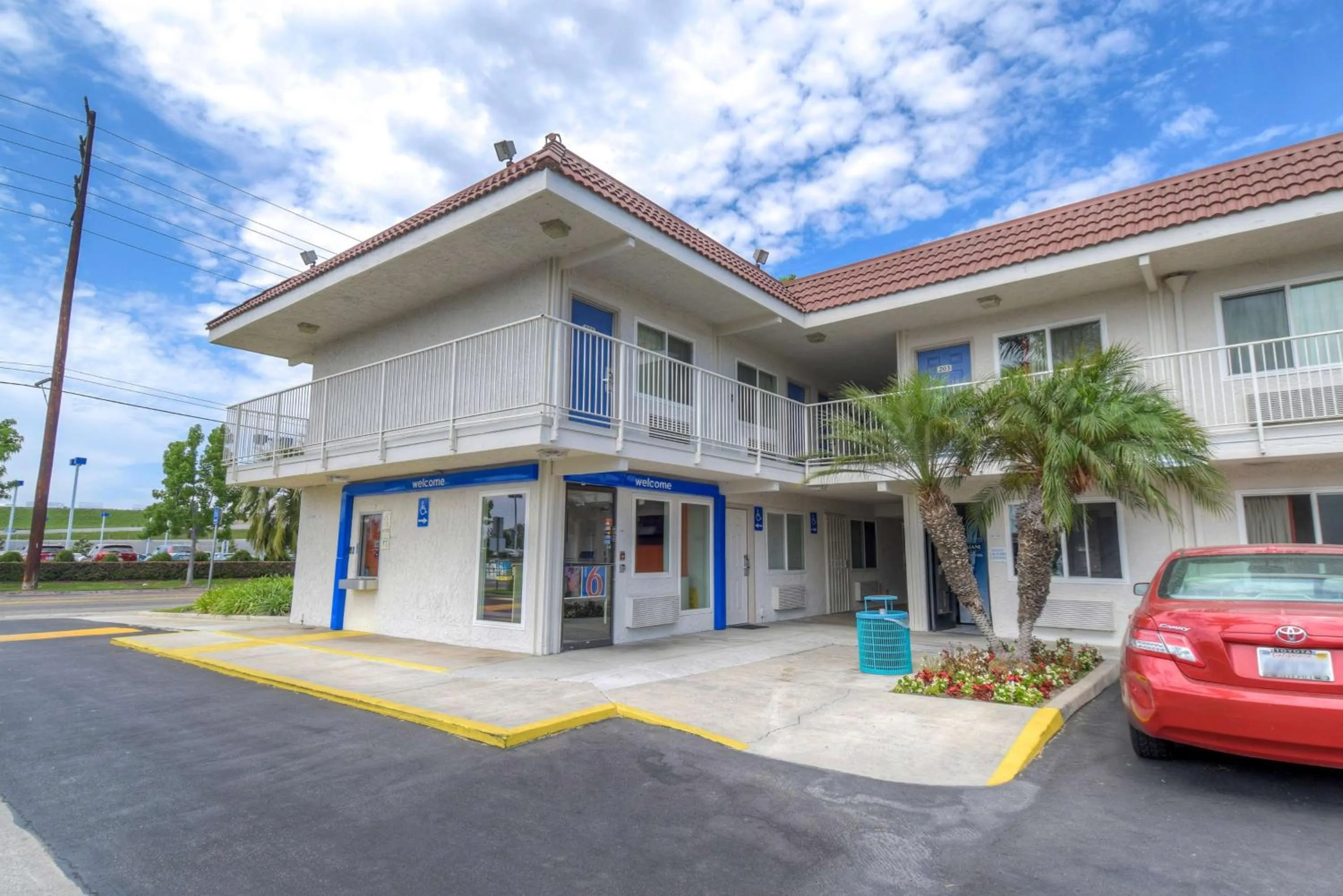 Property building in Motel 6-Costa Mesa, CA