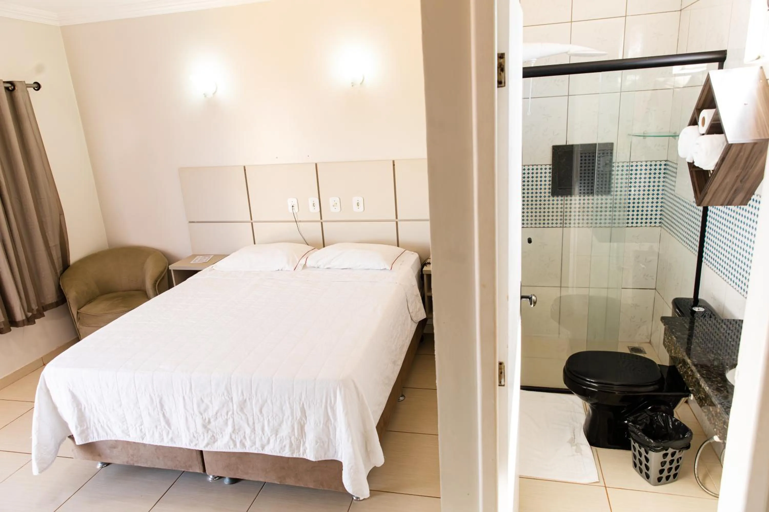 Bed in Pôr do Sol Hotel