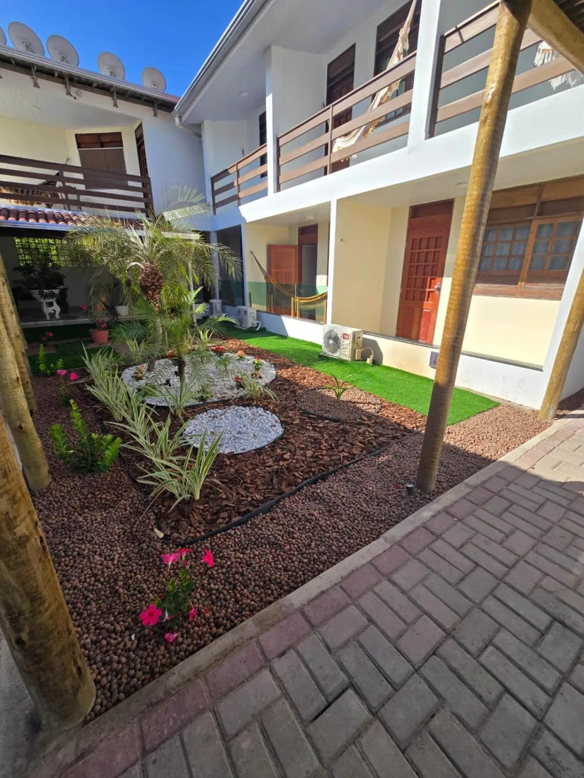 Garden in Pousada Shalom Beach