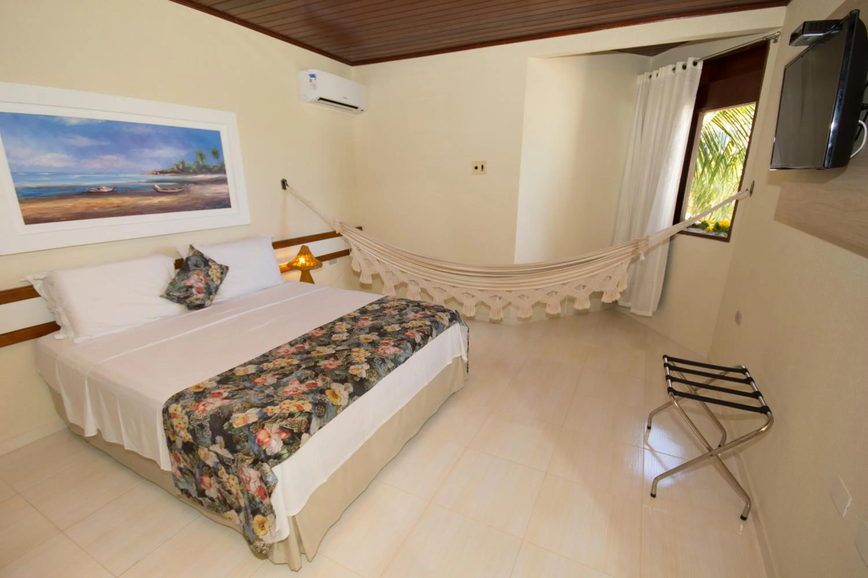 Bed in Pousada Shalom Beach