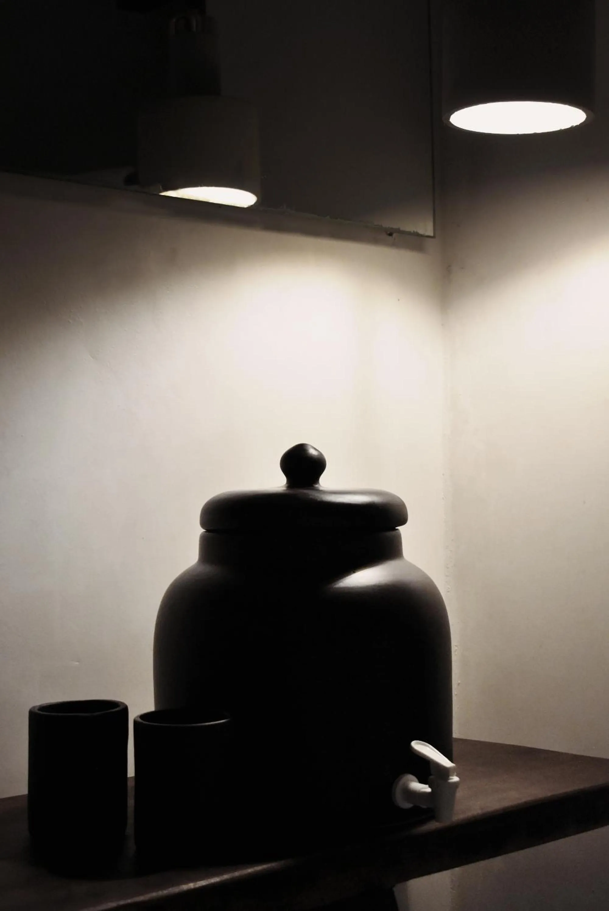 Photo of the whole room in Amor Rooms