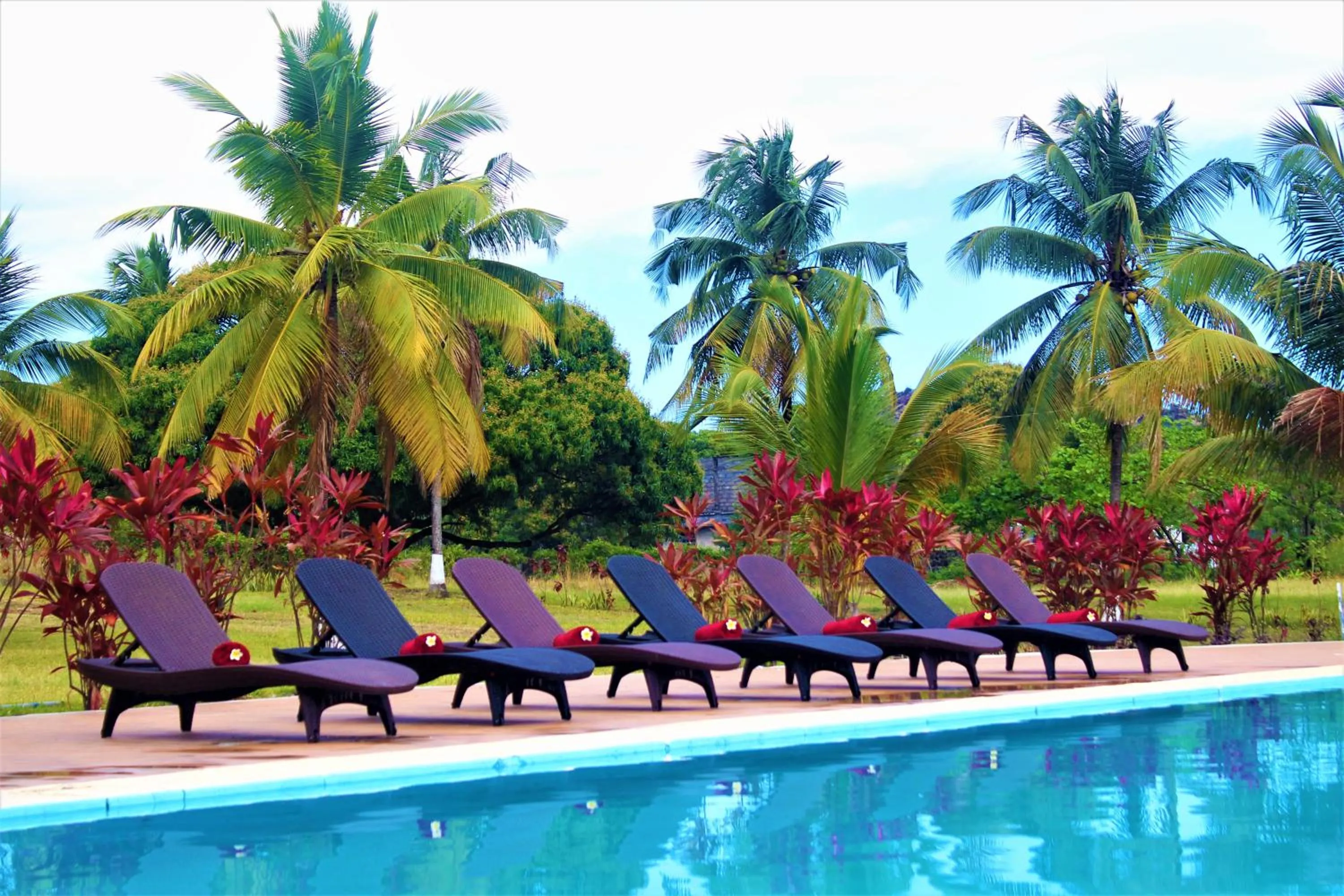 Swimming pool in Retaj Moroni