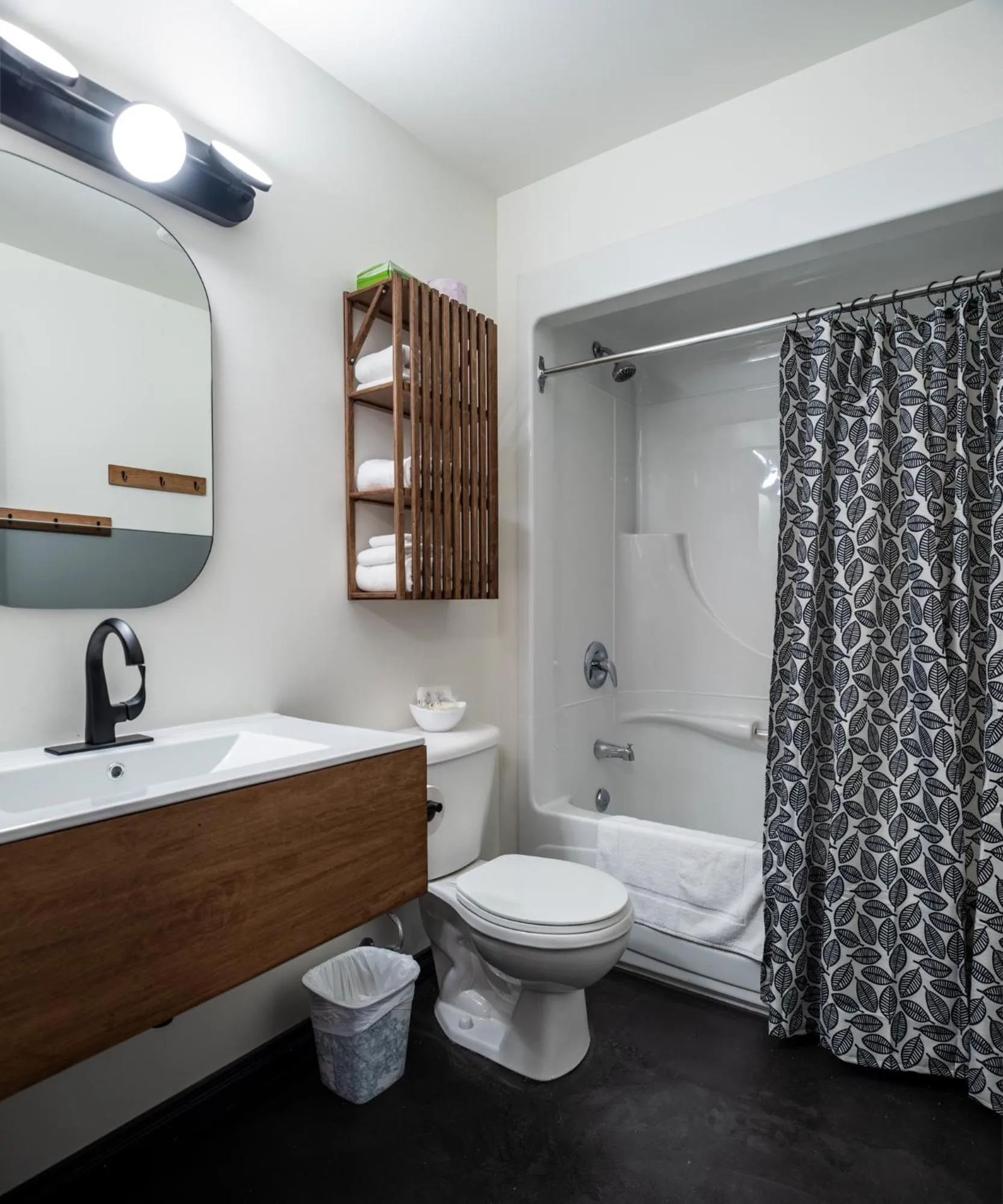 Shower in Le Relais des Hautes Gorges