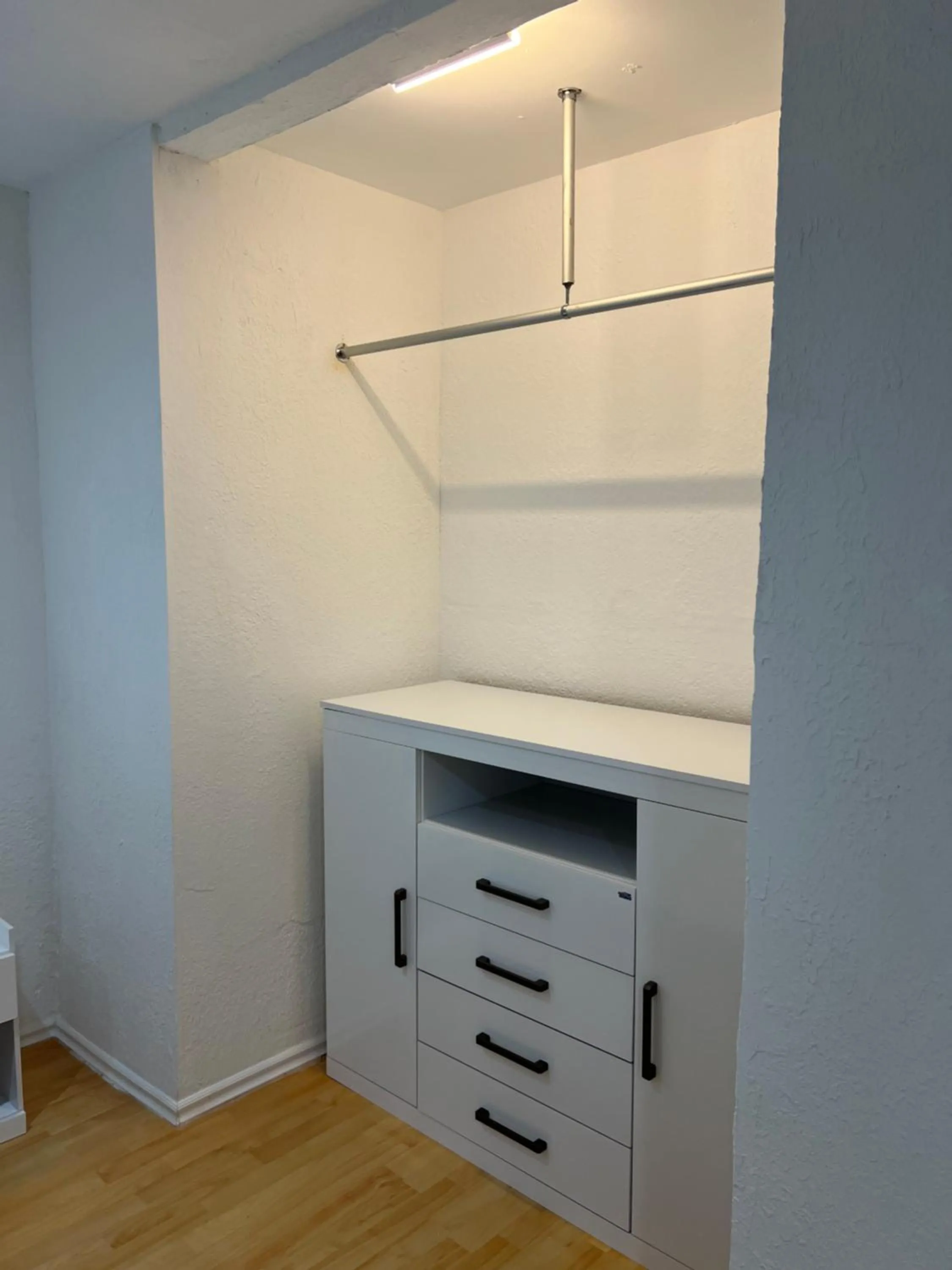 wardrobe in Hotel Concorde