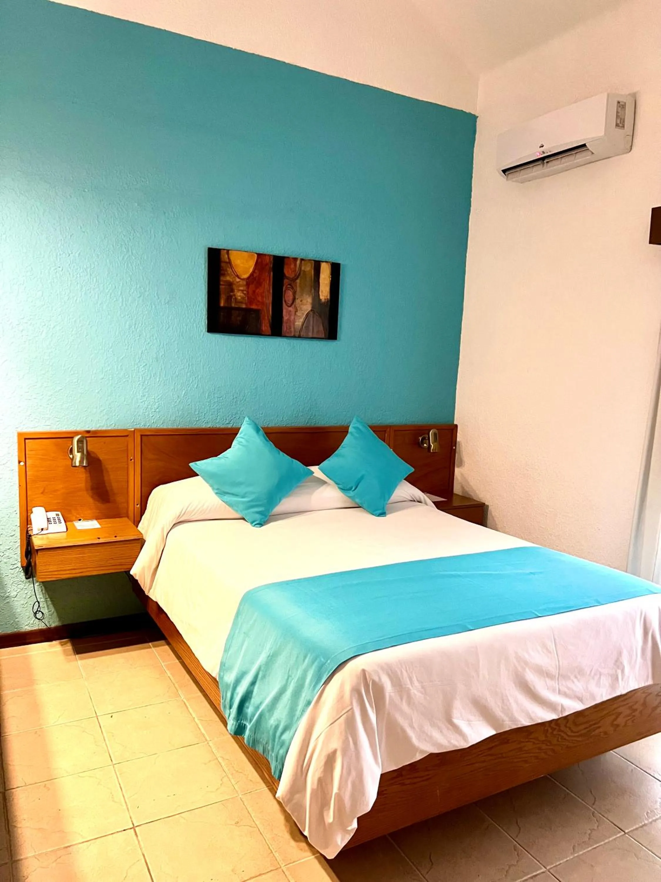 Bed in Hotel Concorde