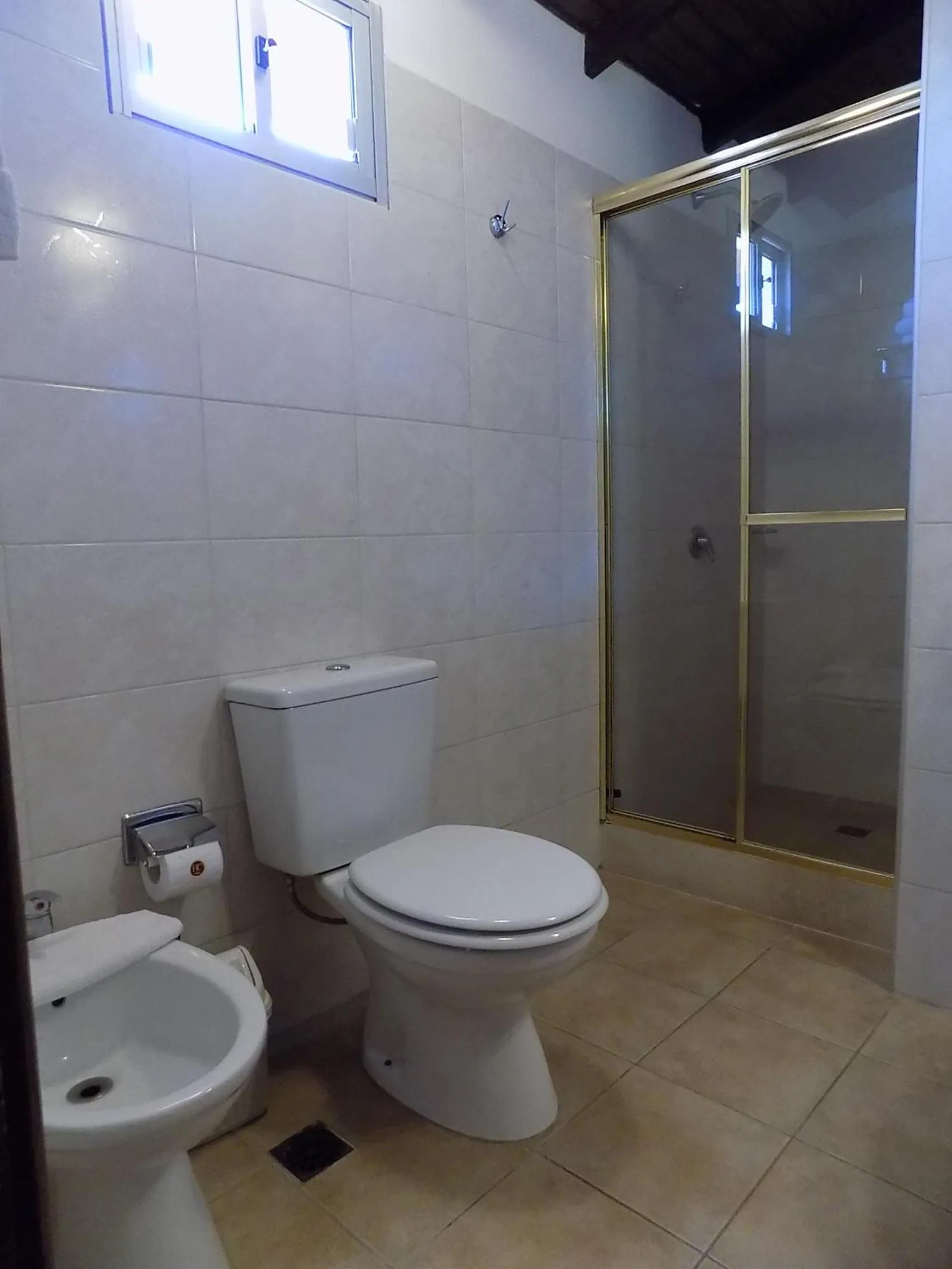 Toilet in Hotel Concorde