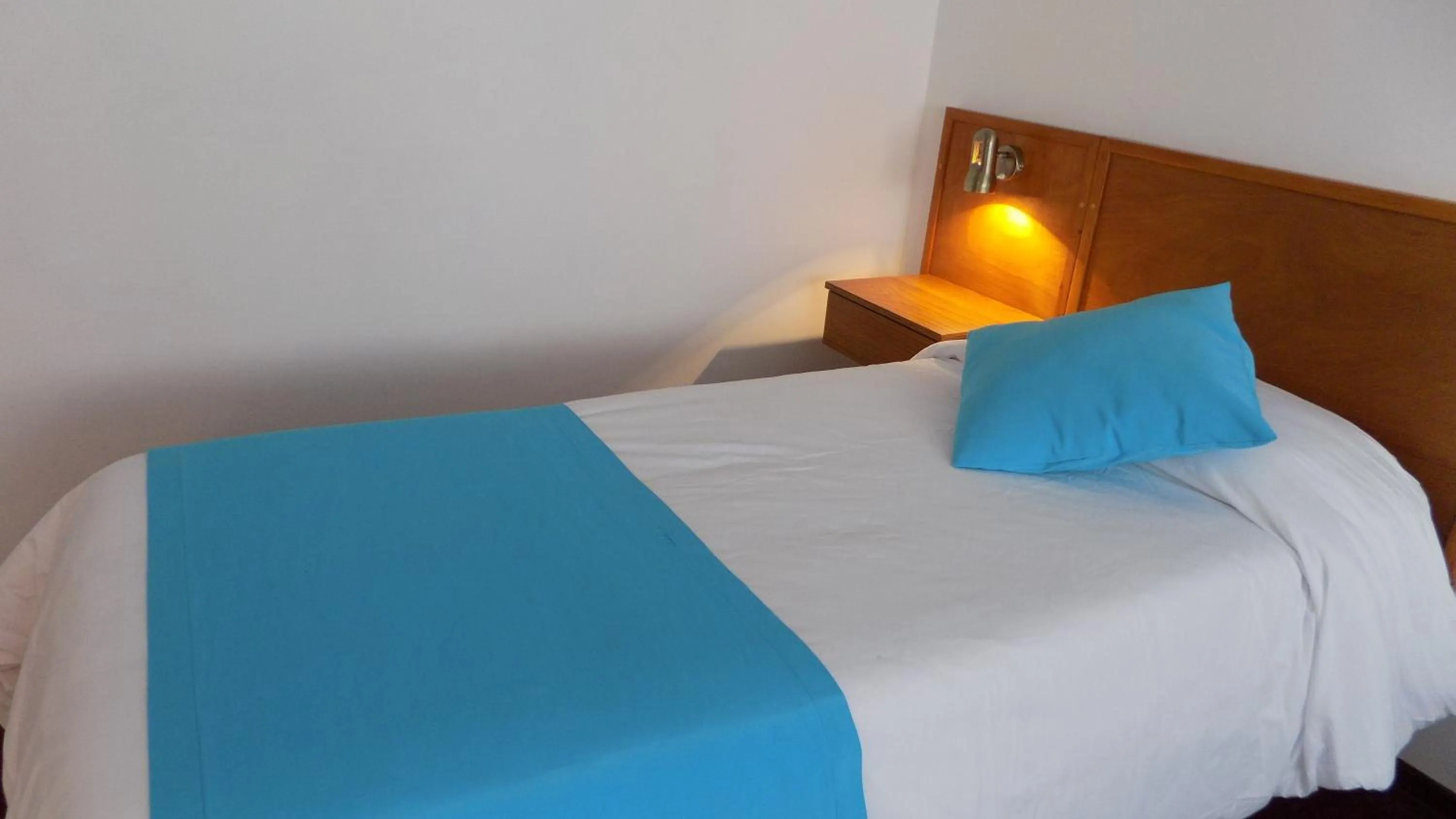 Photo of the whole room, Bed in Hotel Concorde