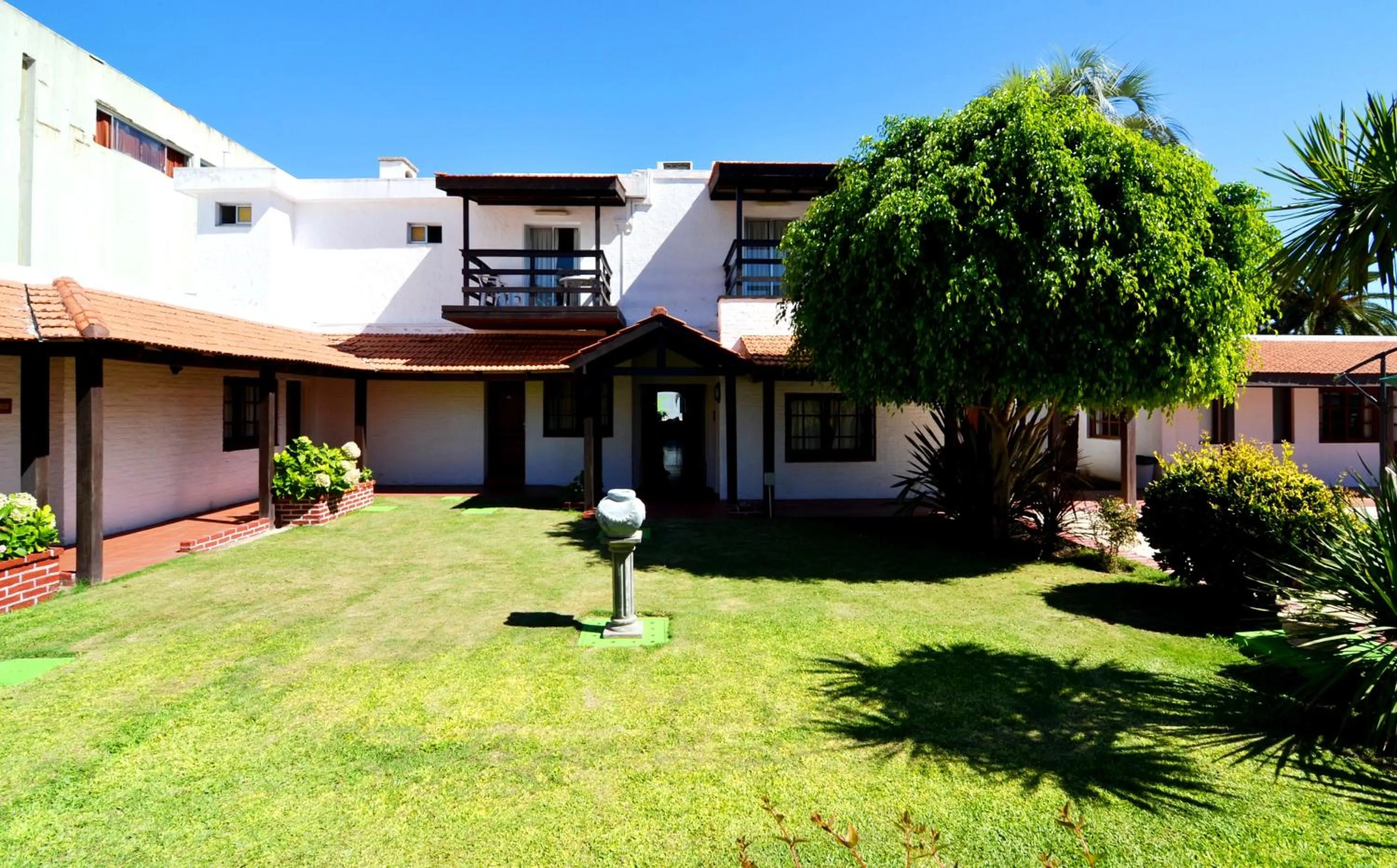 Garden in Hotel Concorde