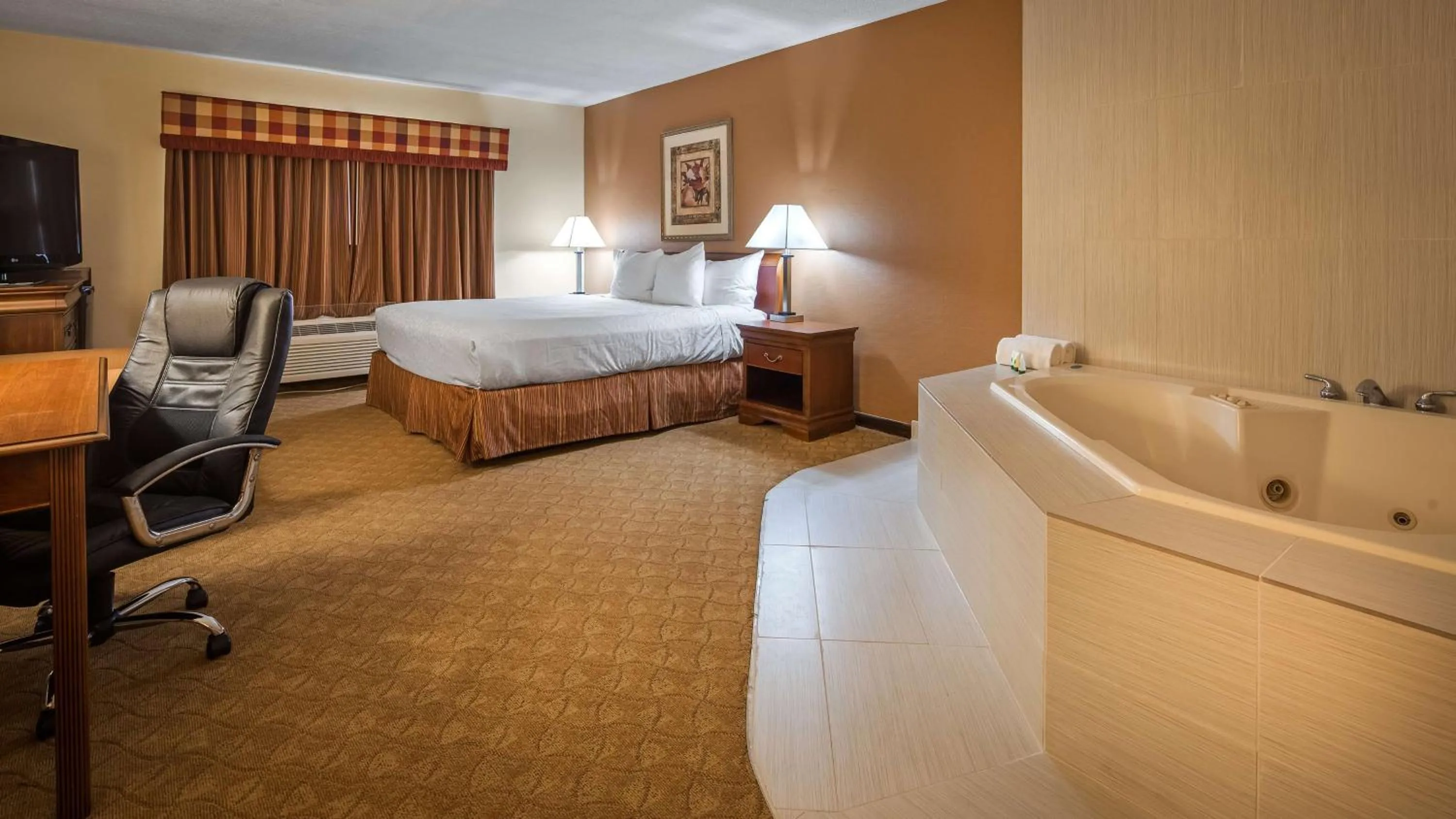 Photo of the whole room in Best Western Inn of St. Charles