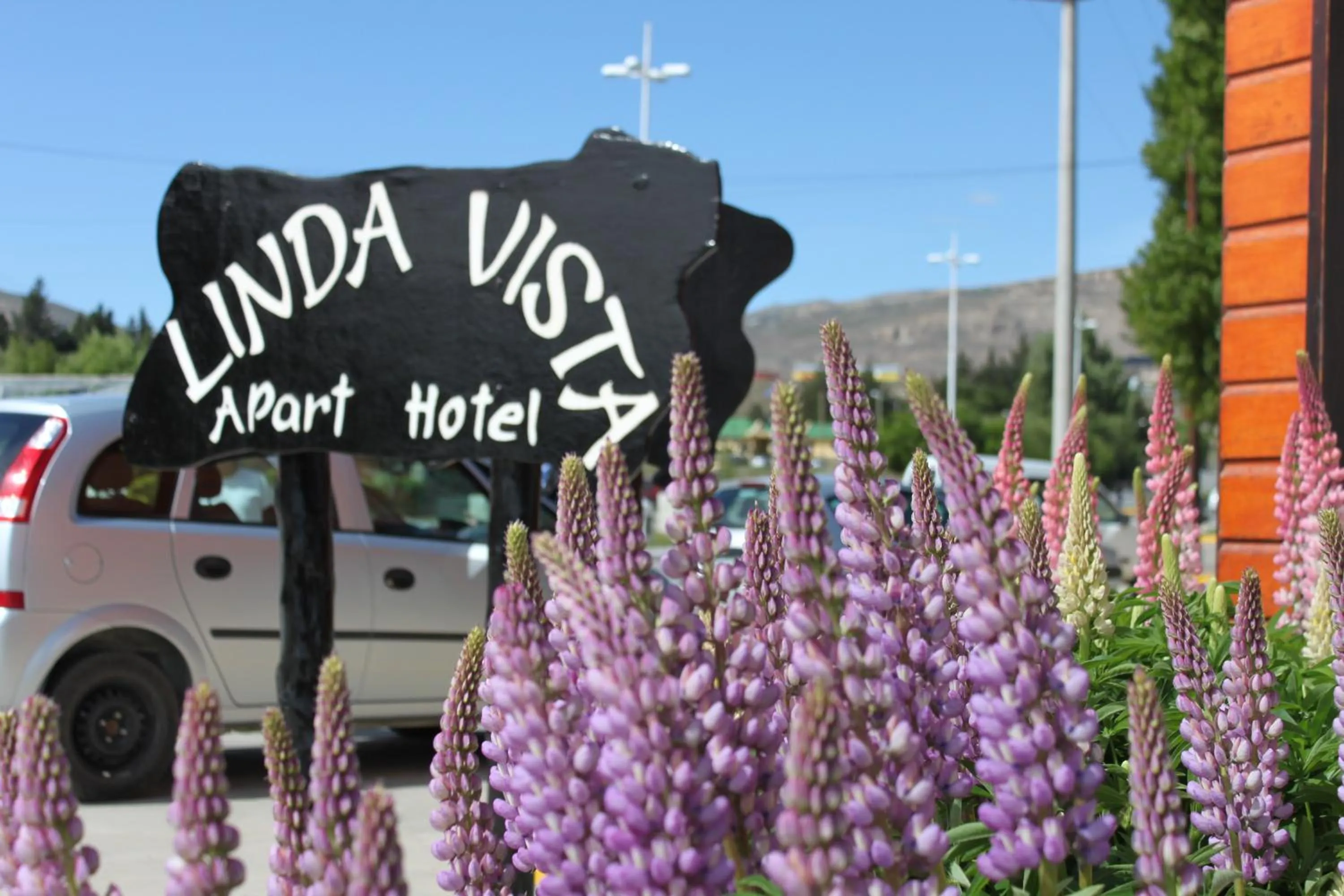 Facade/entrance in Linda Vista Apart Hotel