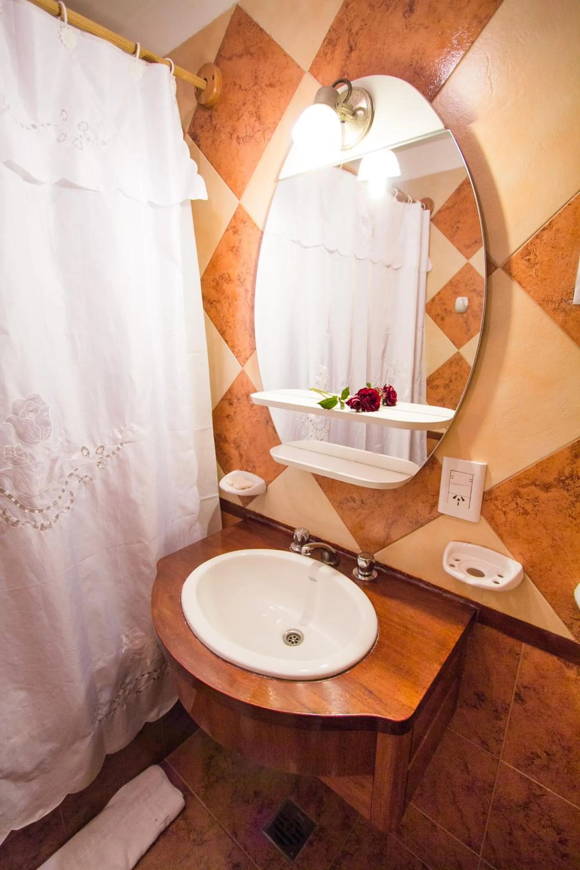 Bathroom in Linda Vista Apart Hotel