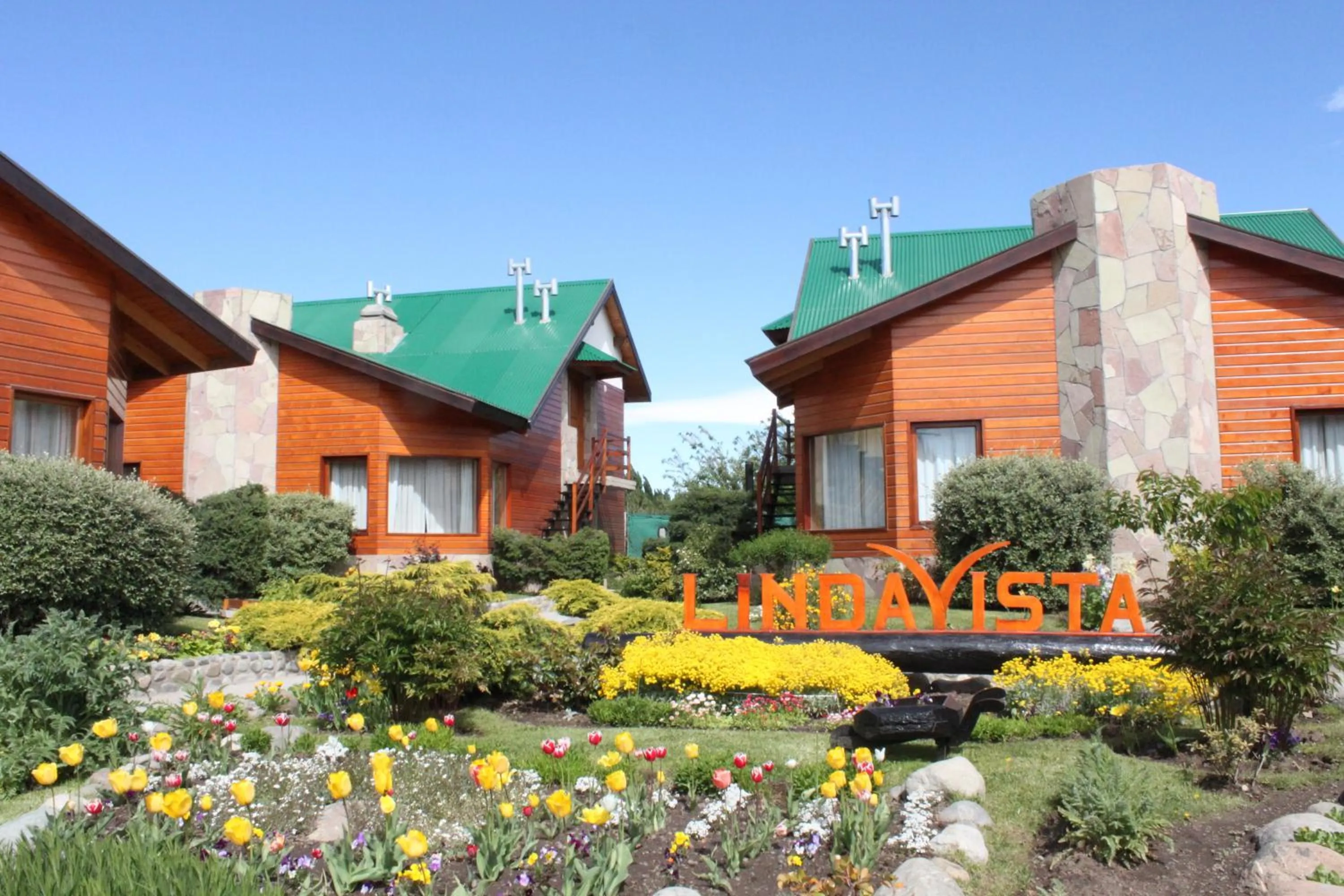 Facade/entrance in Linda Vista Apart Hotel