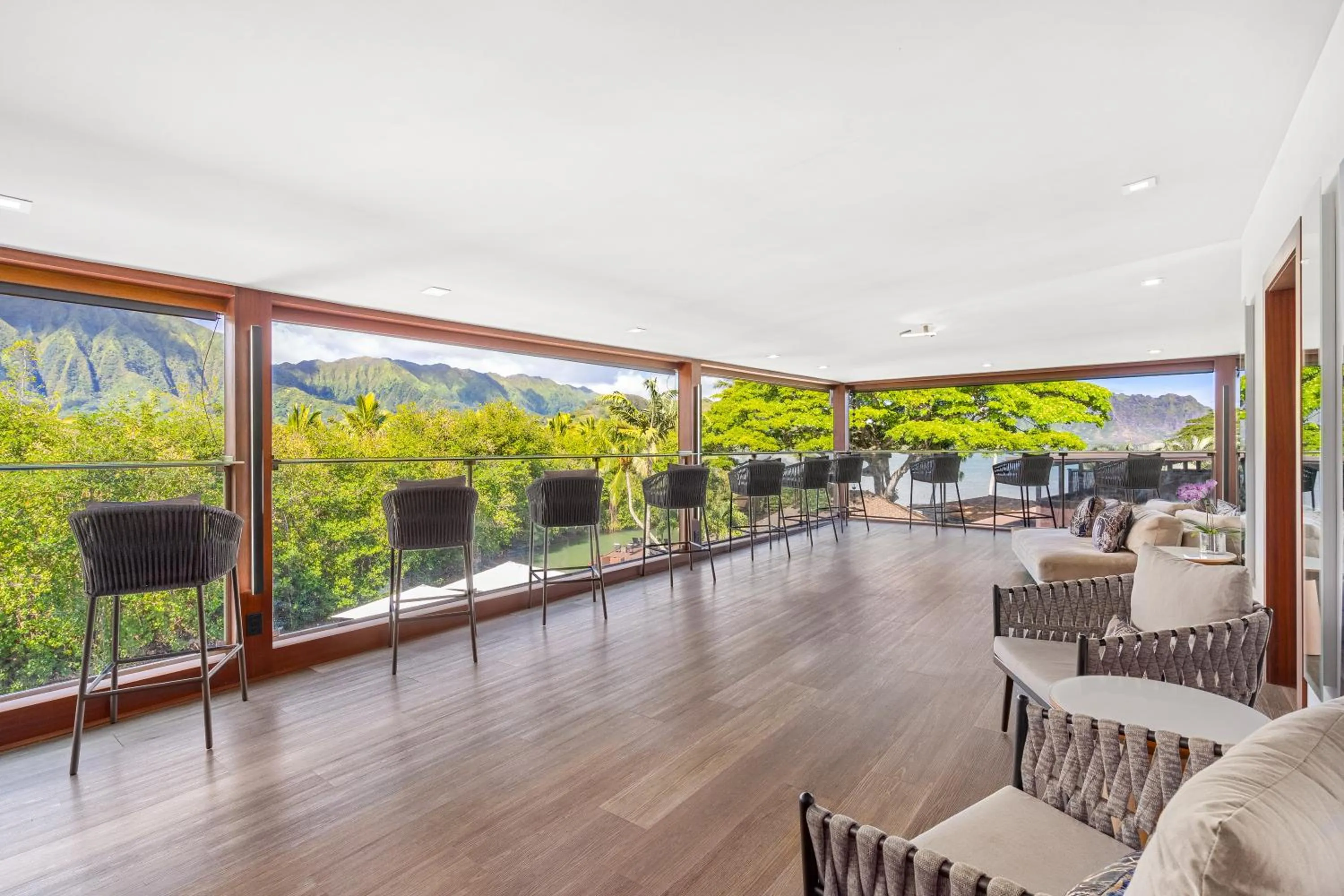 Day in Paradise Bay Resort