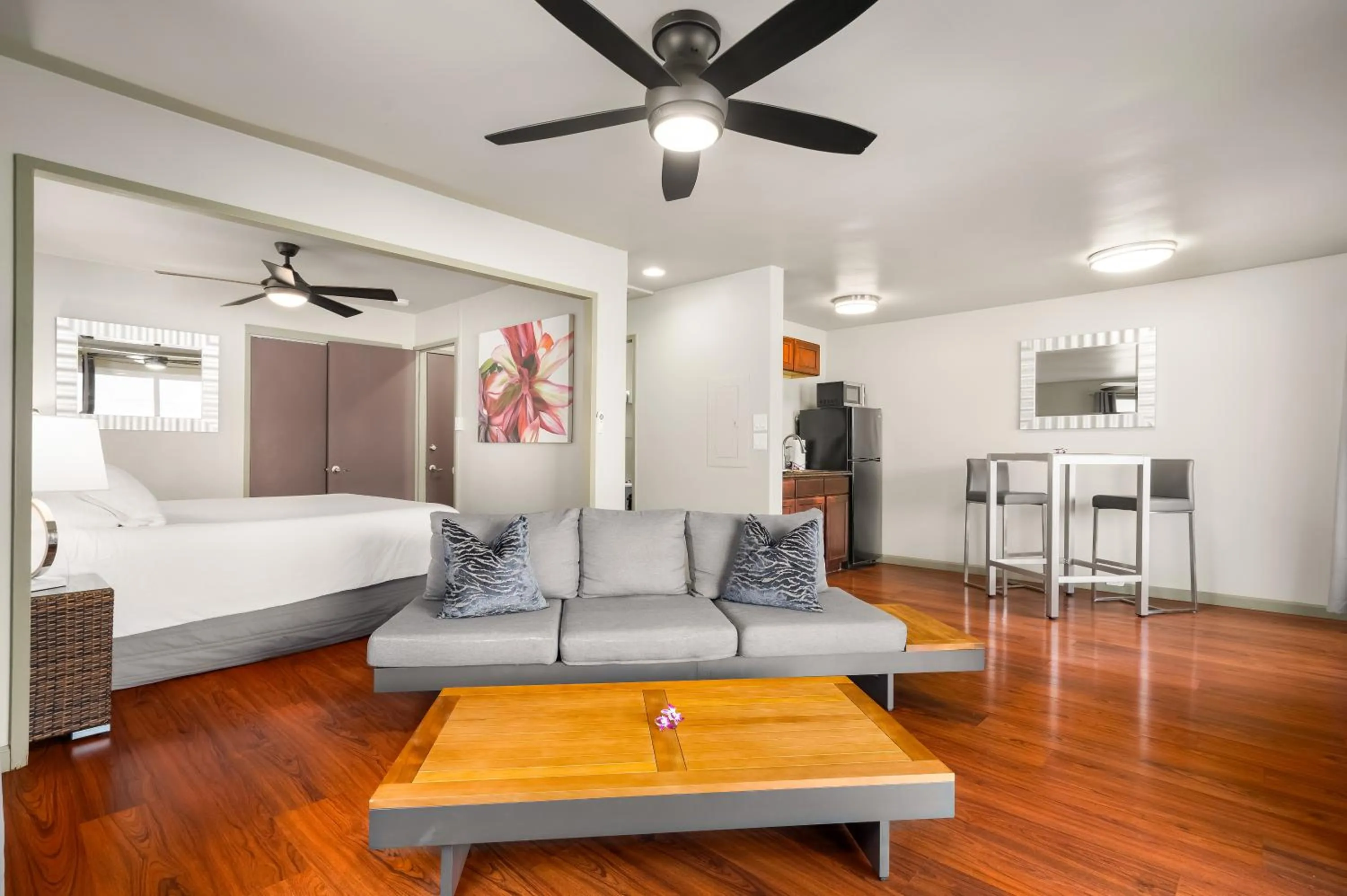 Bed in Paradise Bay Resort