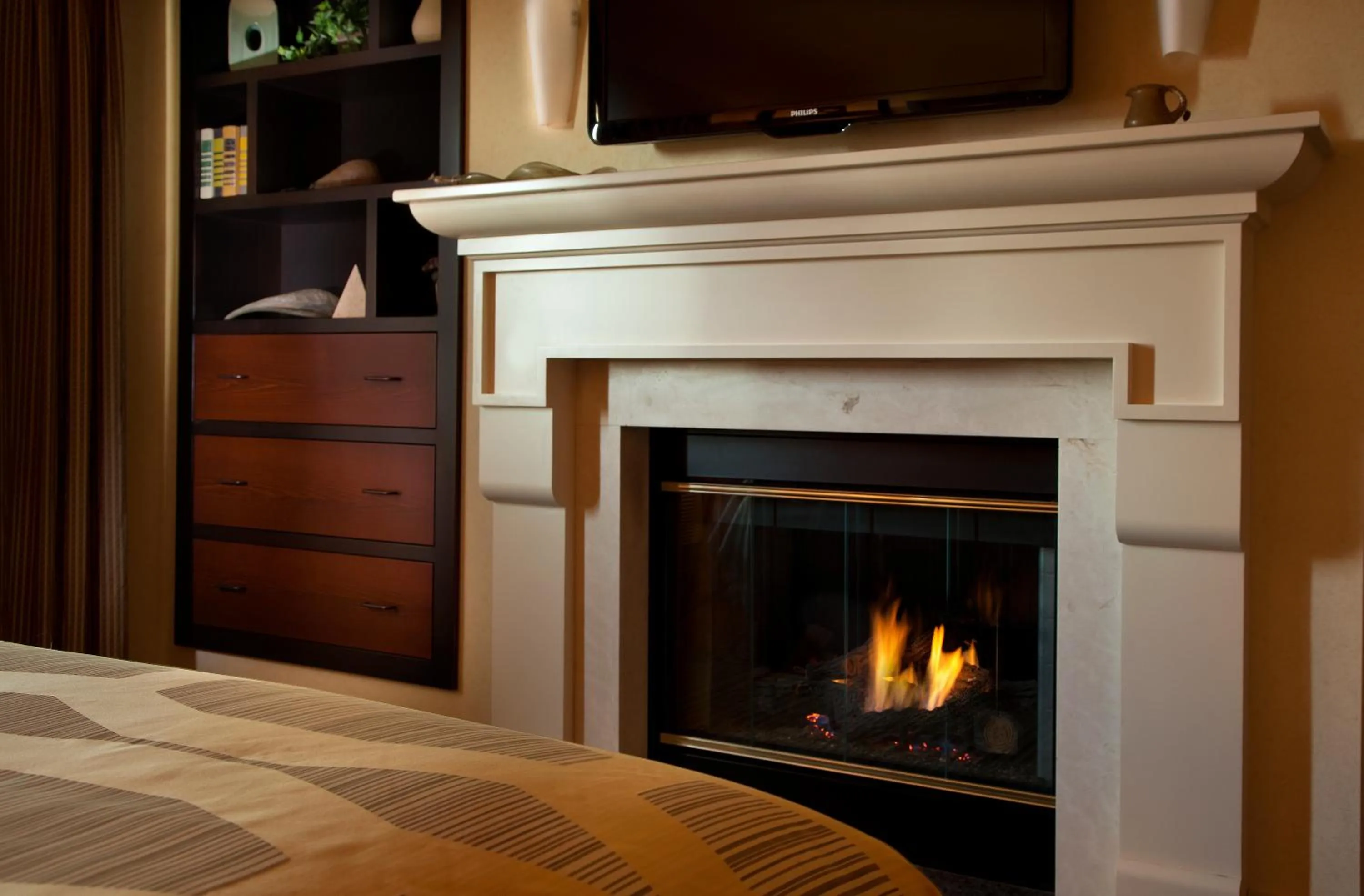 flat iron in The Paramount Hotel Portland