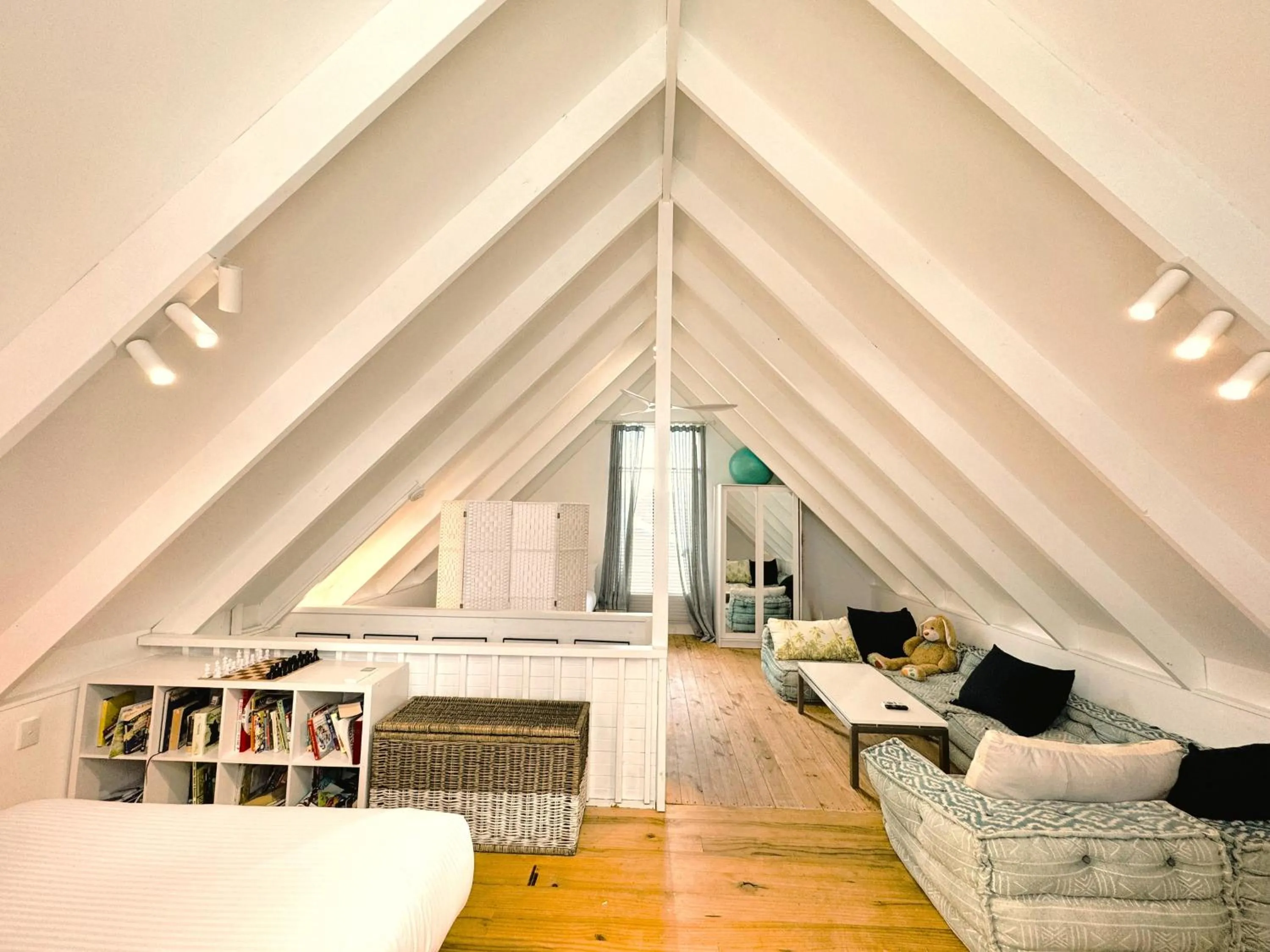 Bay Village Dunsborough