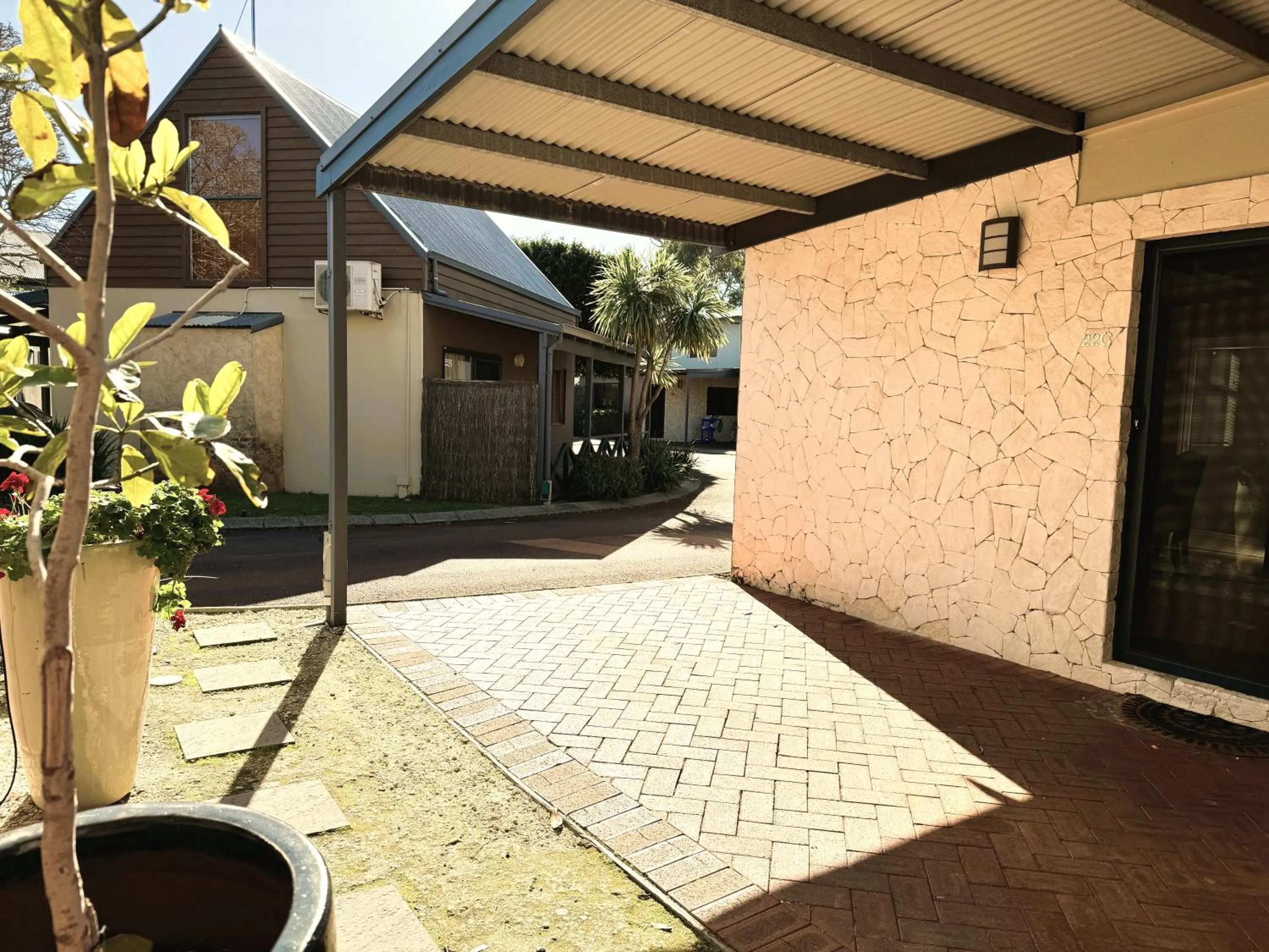 Bay Village Dunsborough