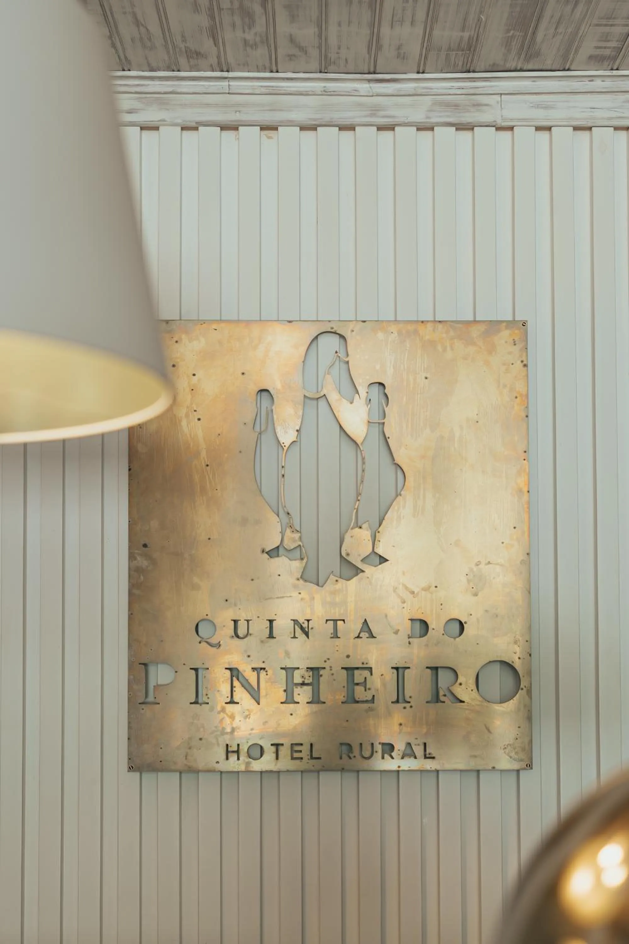 Property logo or sign in Quinta do Pinheiro Hotel E Eventos by Grupo Quinta dos Lagos