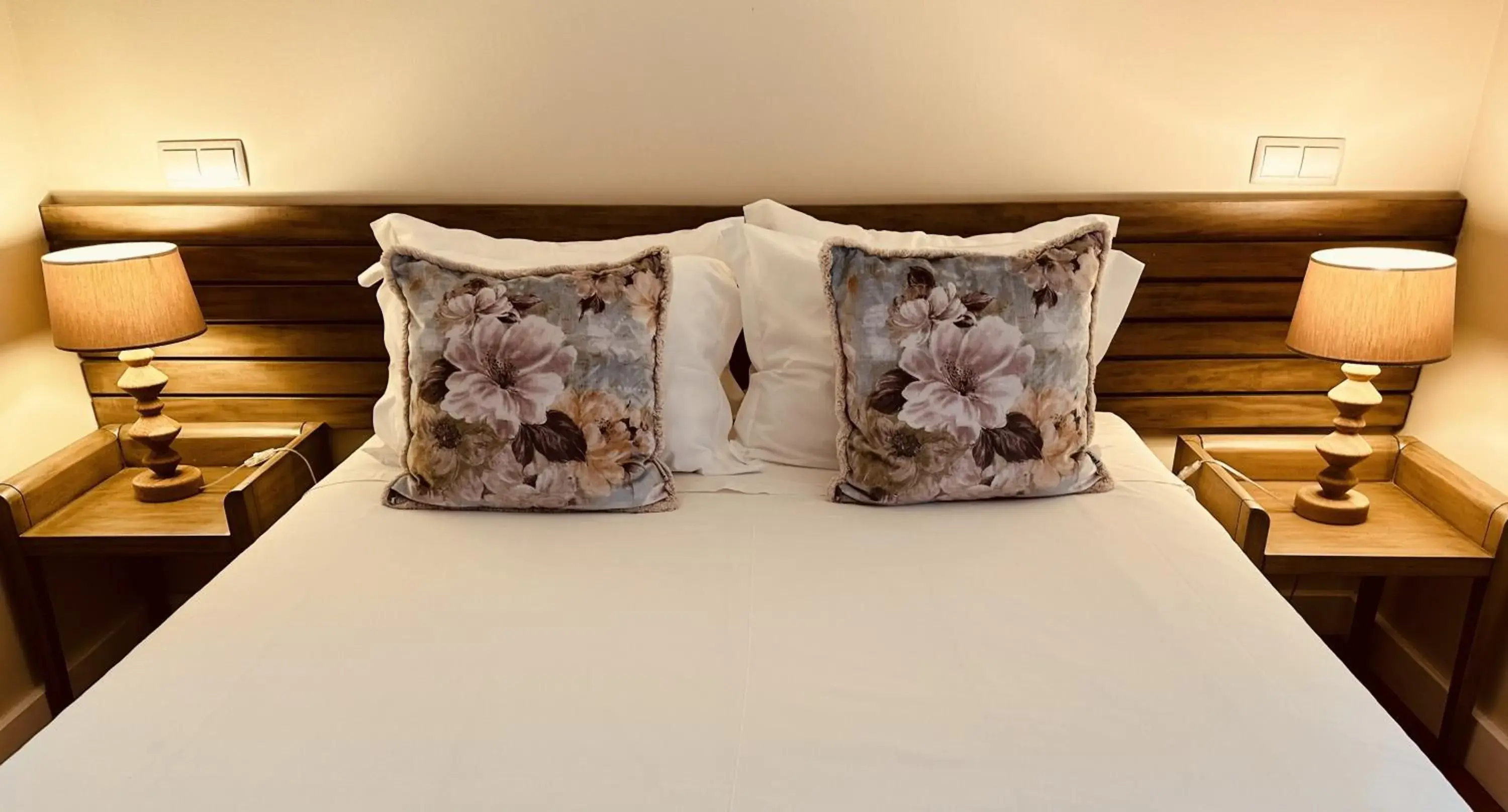 Standard Double Room in Quinta do Pinheiro Hotel E Eventos by Grupo Quinta dos Lagos Standard Double Room in Quinta do Pinheiro Hotel E Eventos by Grupo Quinta dos Lagos