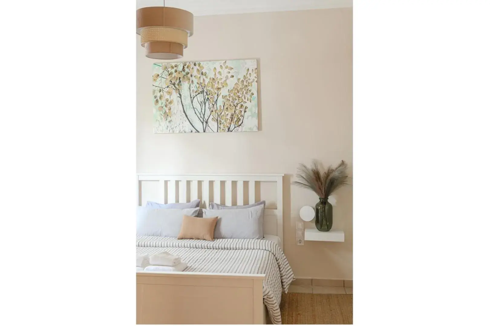 Bed in Circle Inn Bed in Circle Inn