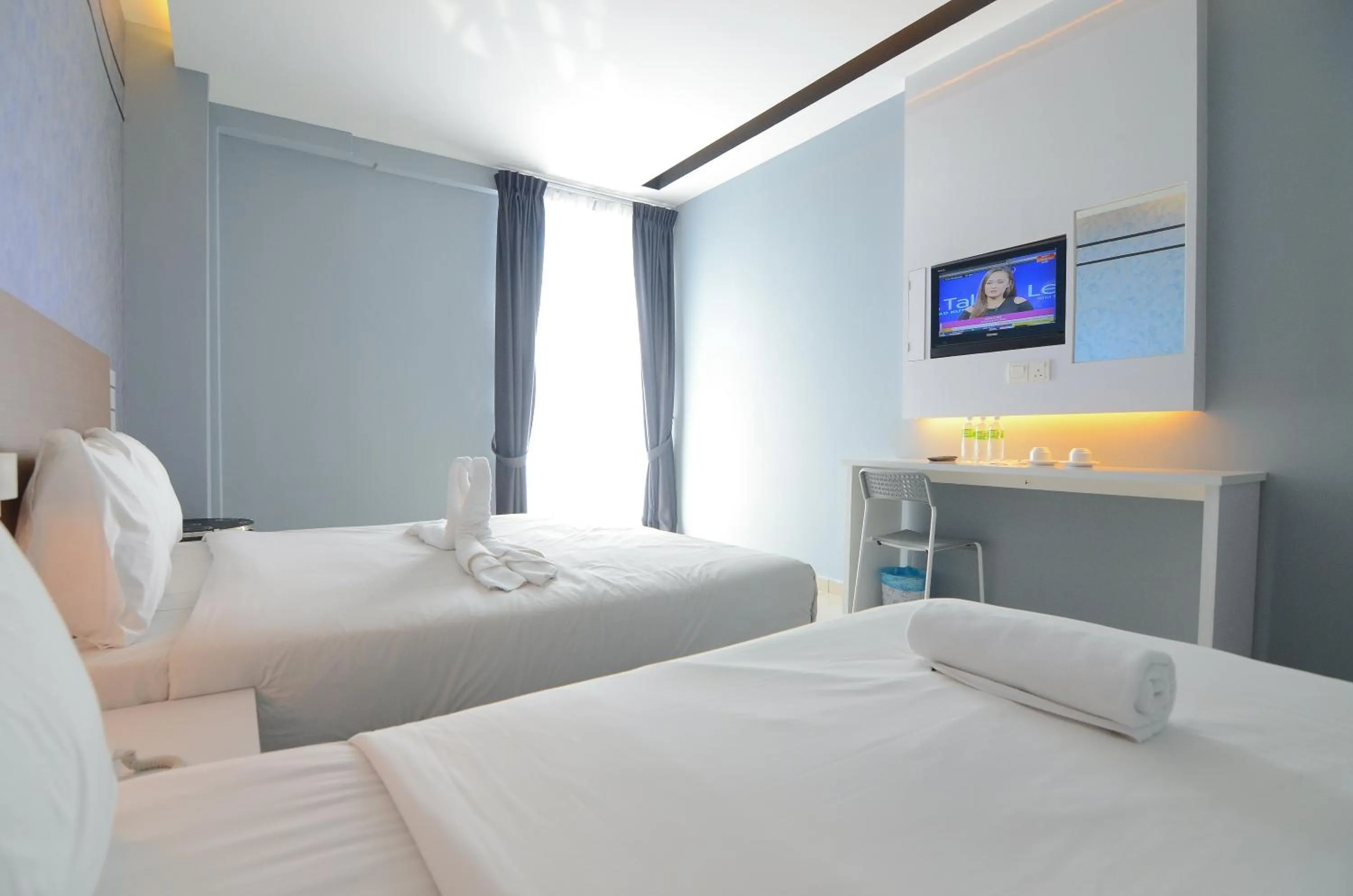 TV and multimedia, Bed in Suite Dreamz Hotel