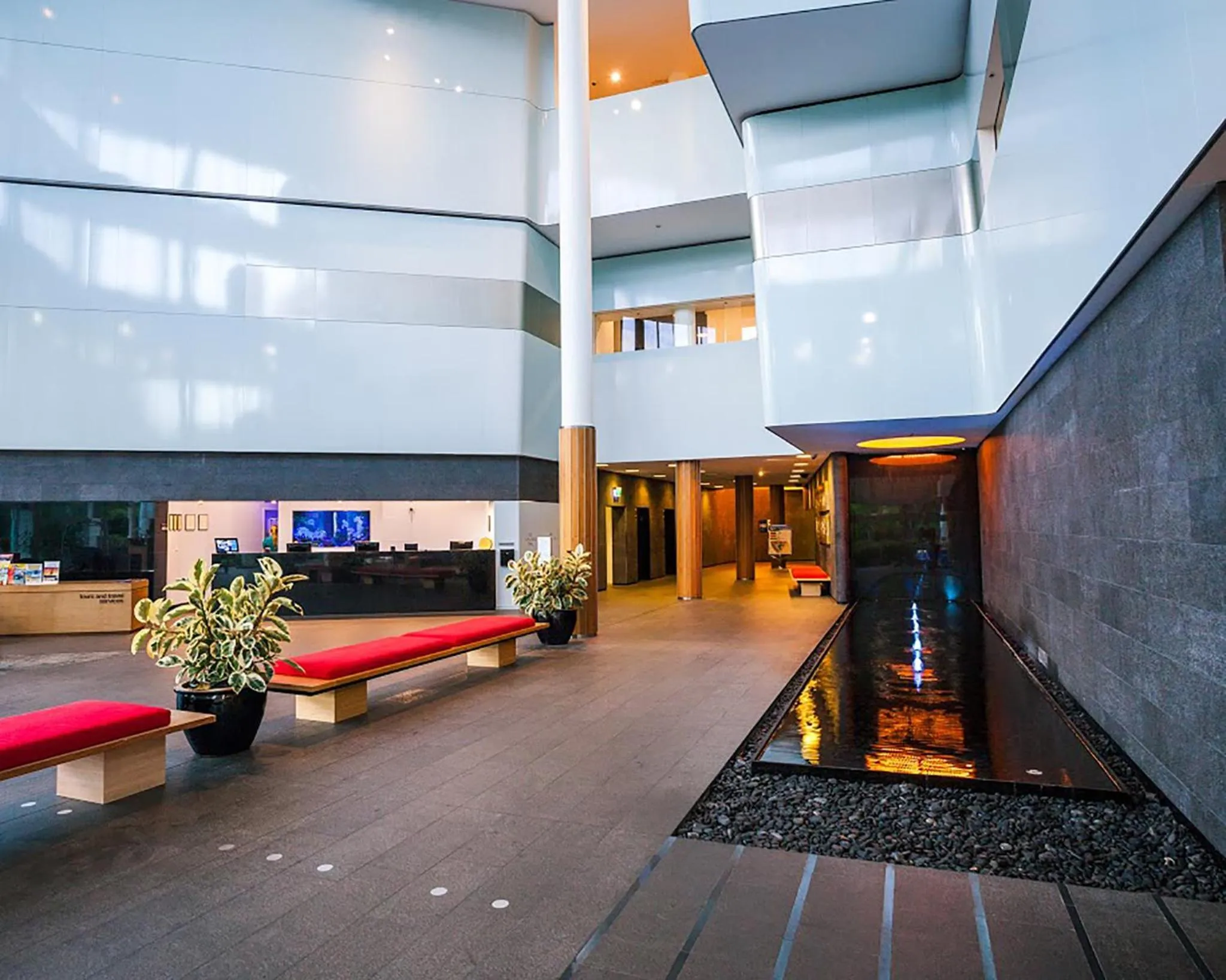 Lobby or reception in Shangri-La The Marina, Cairns