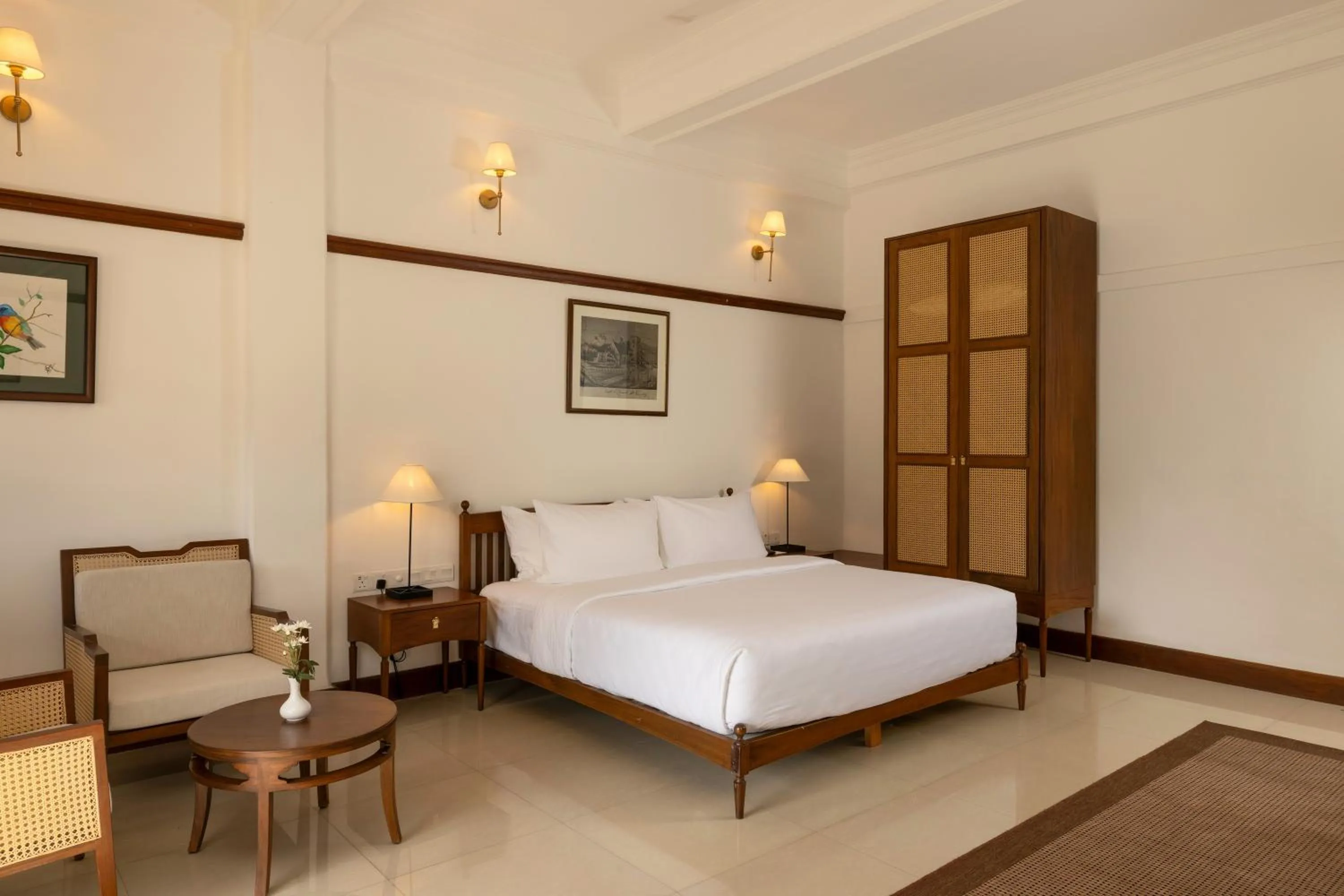 Bed in Hotel Suisse Kandy - Since 1890