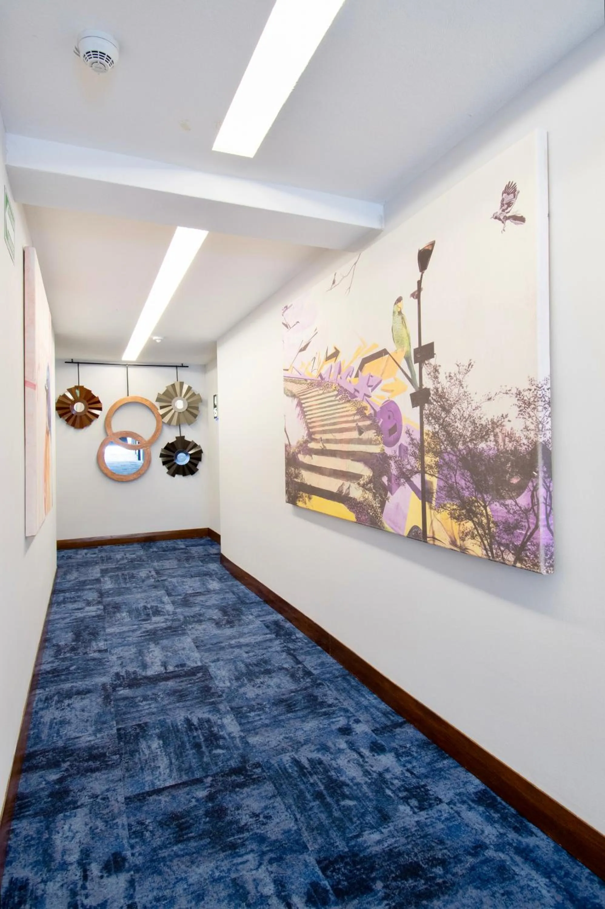 Decorative detail in Hotel Velvet Plaza