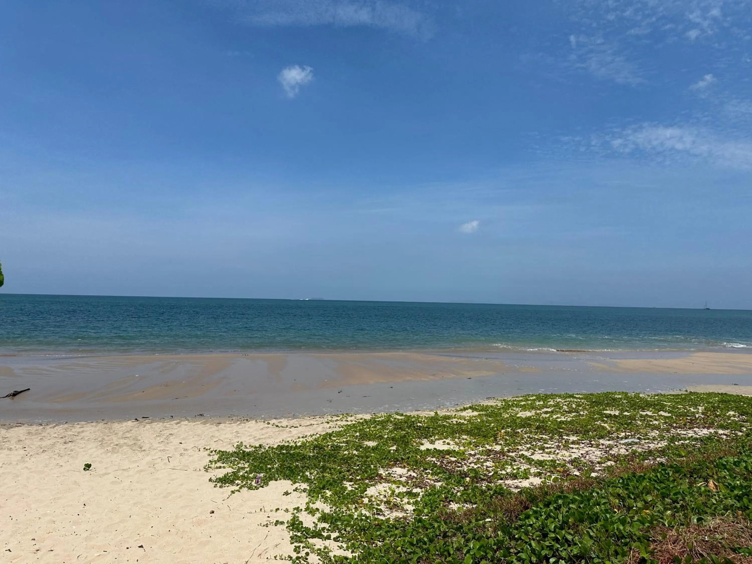 Beach in Lanta Garden Home