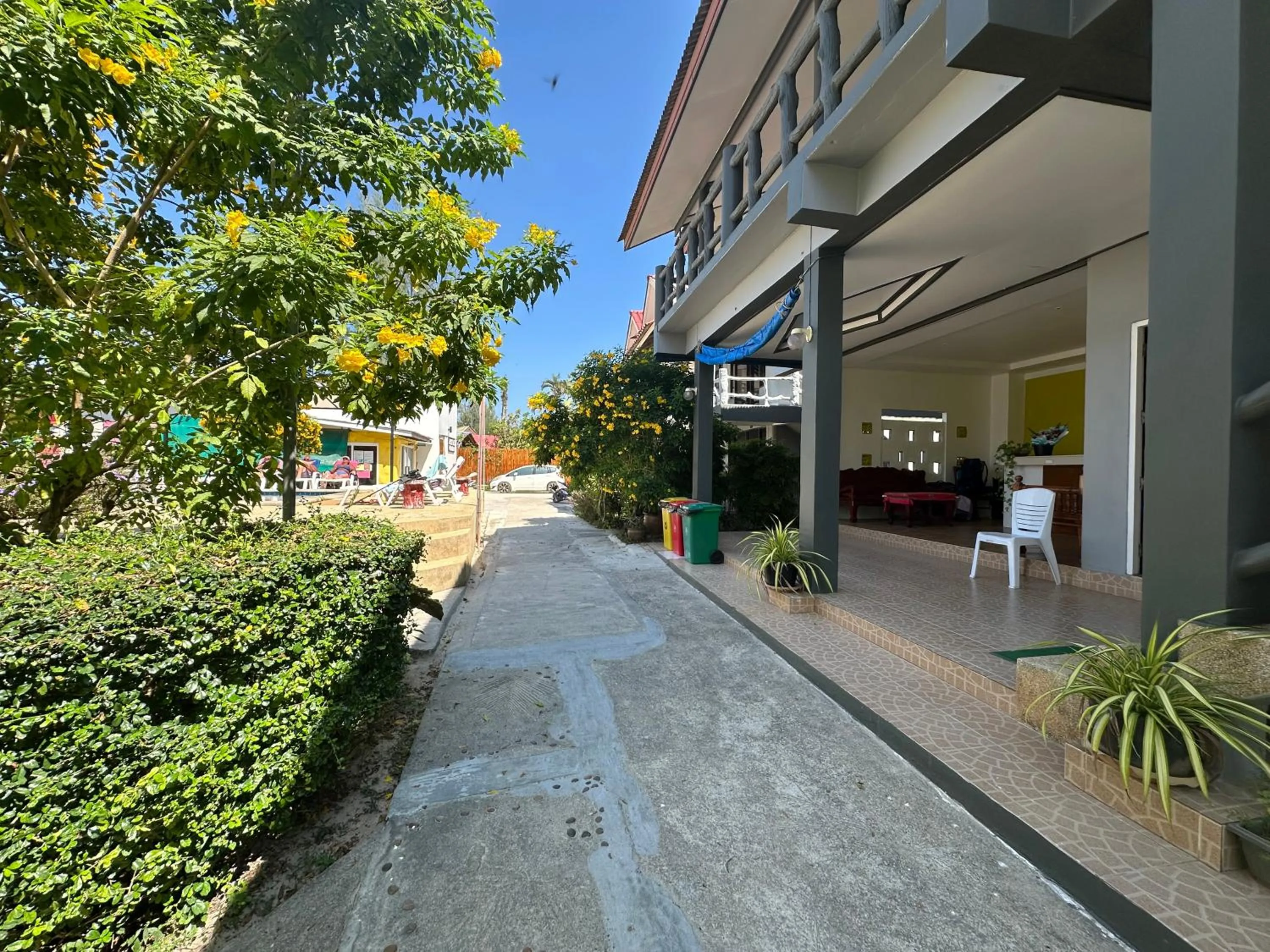 Property building in Lanta Garden Home