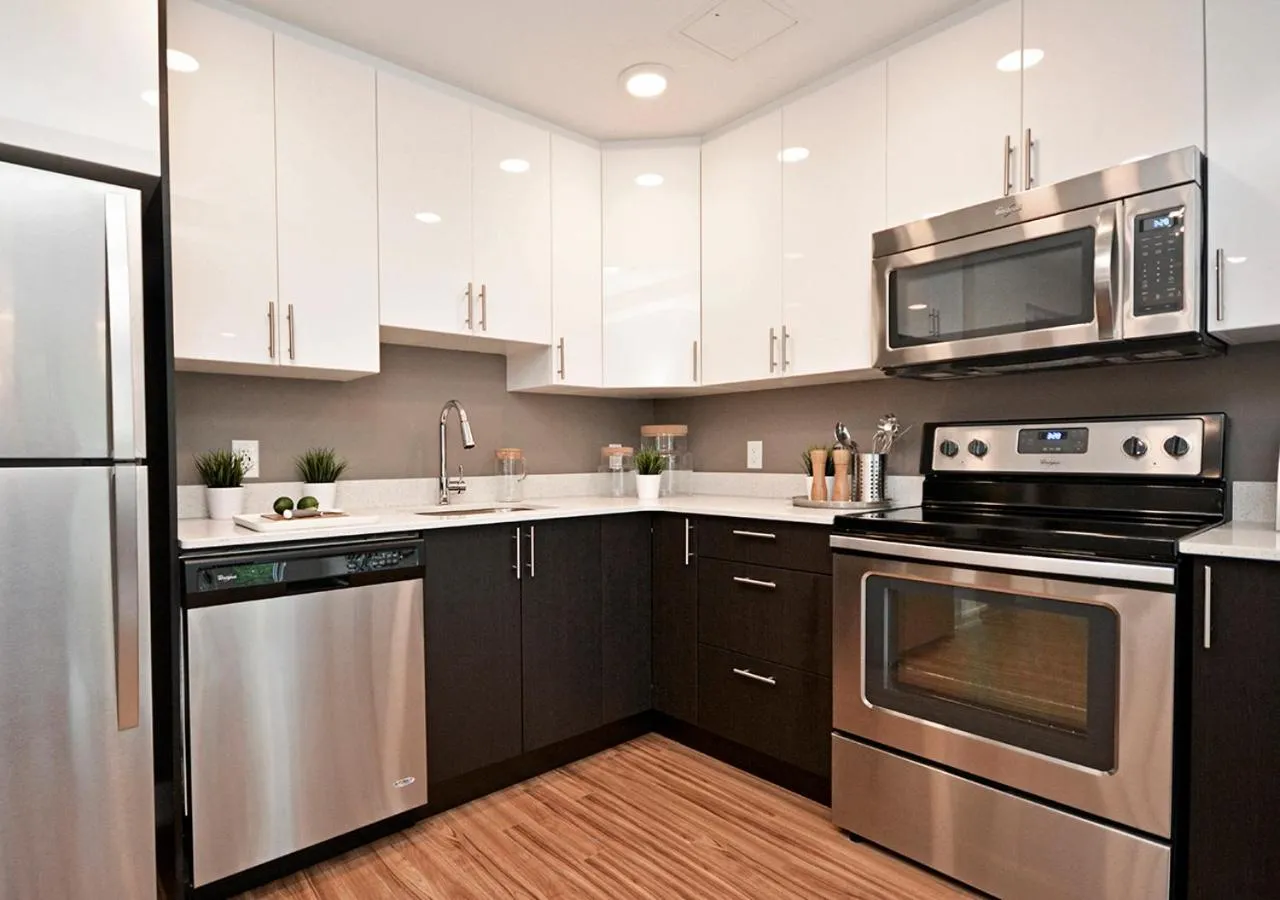 Kitchen or kitchenette in LIV Extended Stay