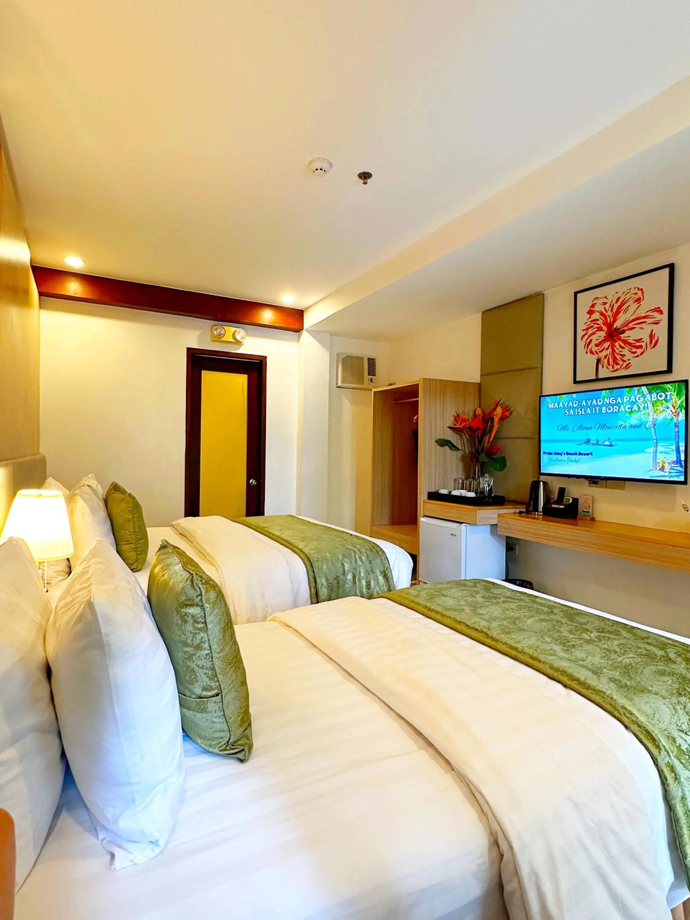 Bed in Jony's Beach Resort