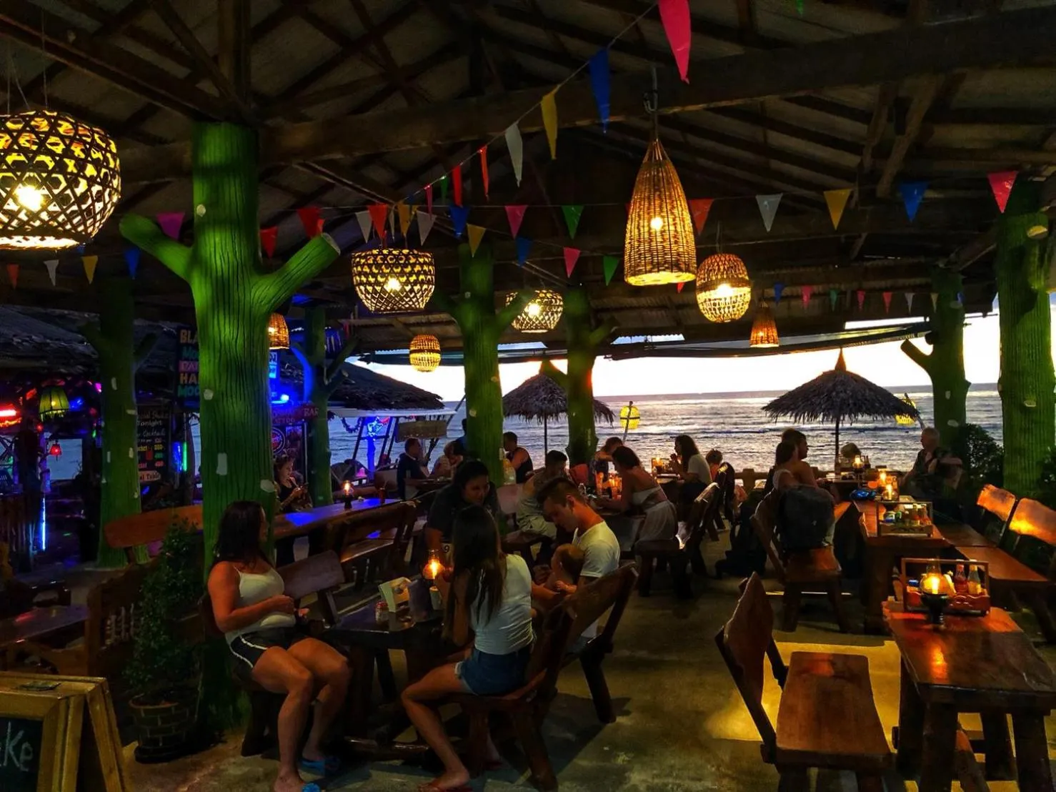 Restaurant/places to eat in Blue Andaman Lanta Resort