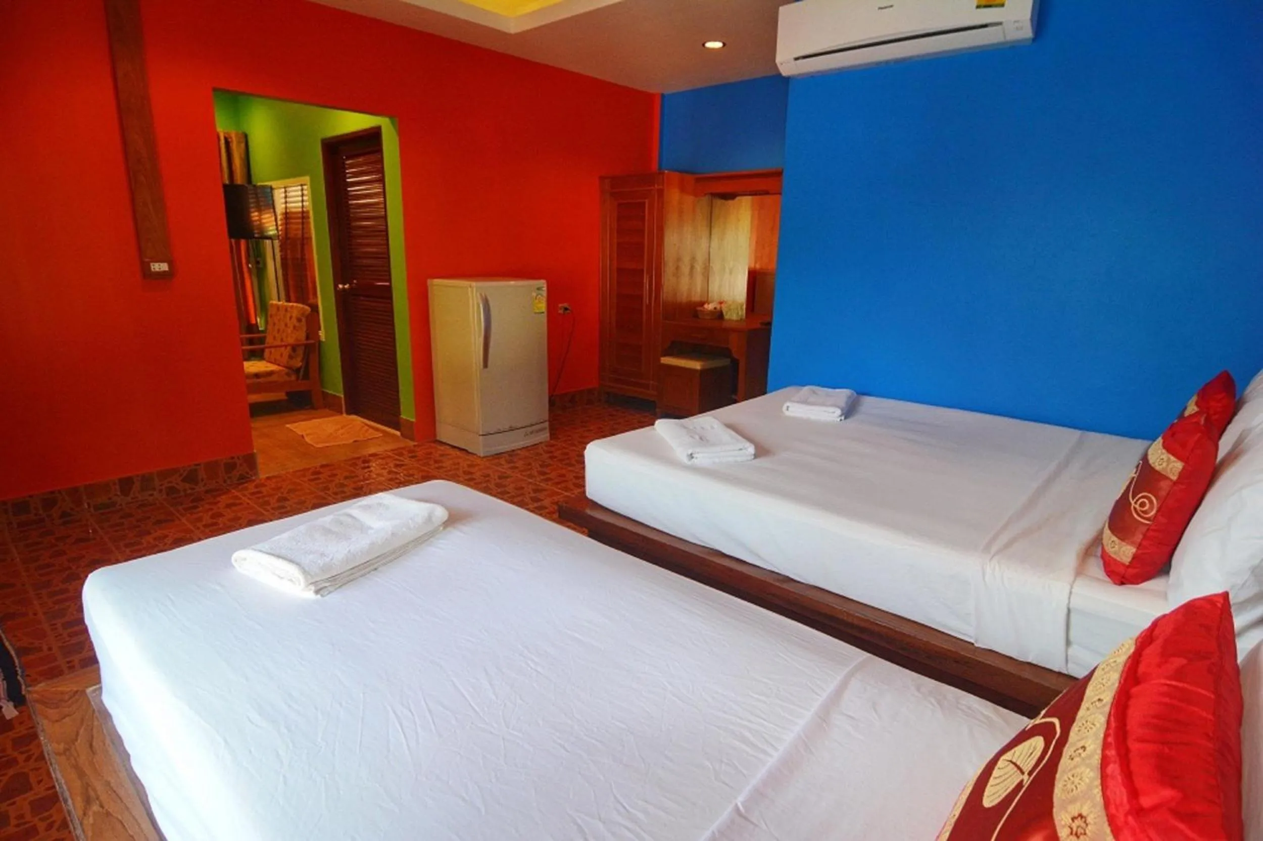 Bedroom, Bed in Blue Andaman Lanta Resort