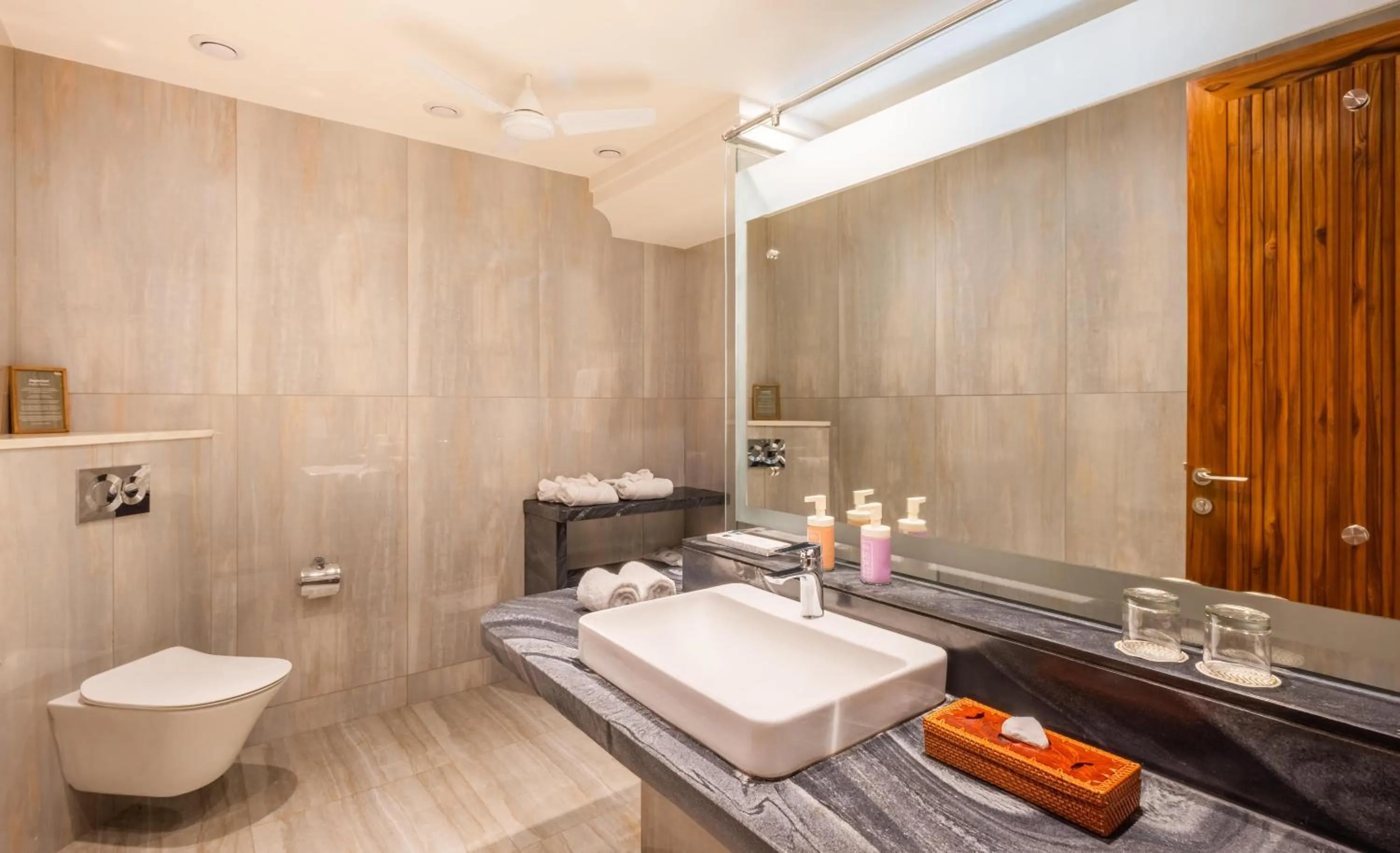 Shower in Beleza By The Beach