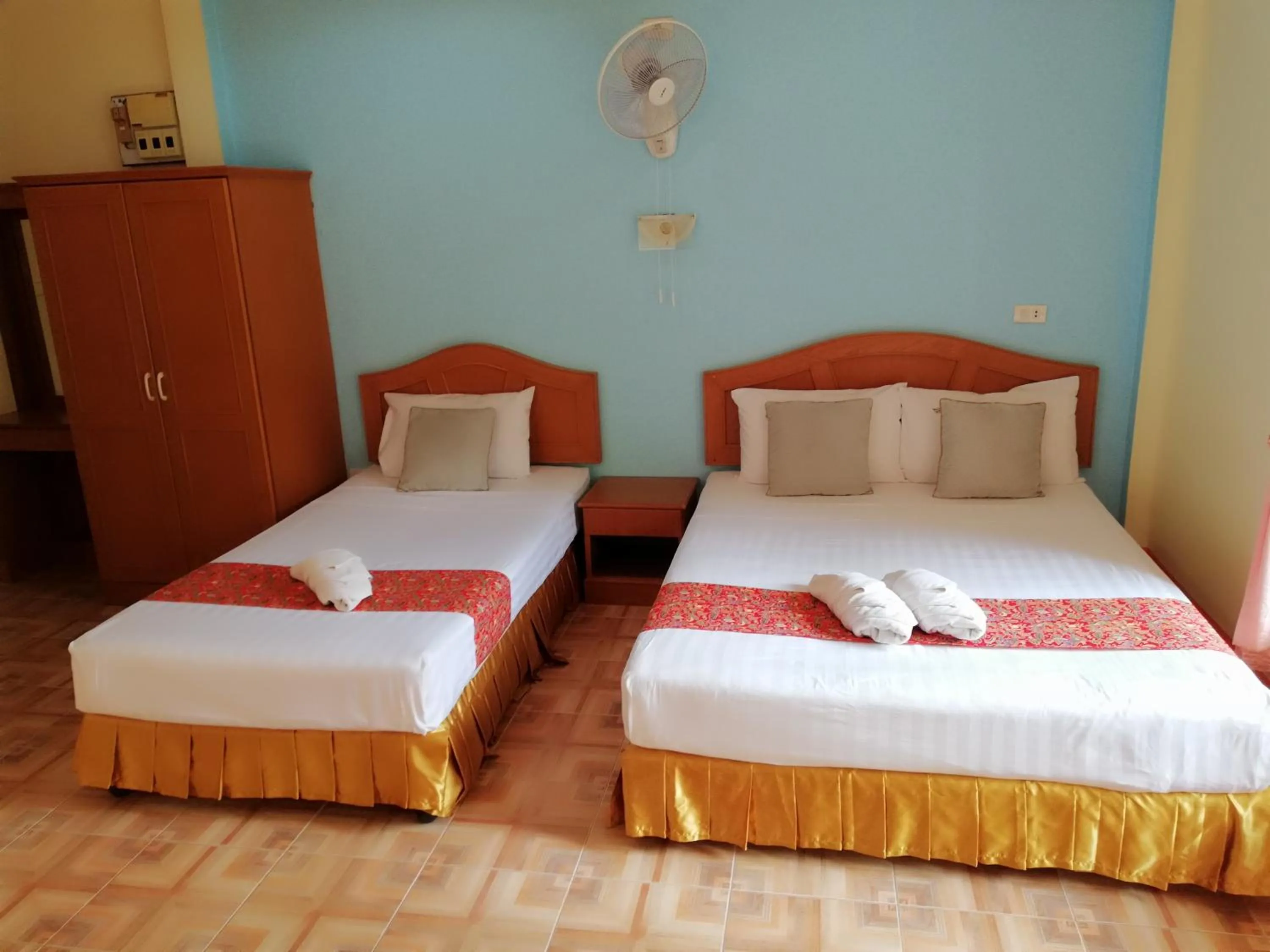 Bed in Rim Khao Resort