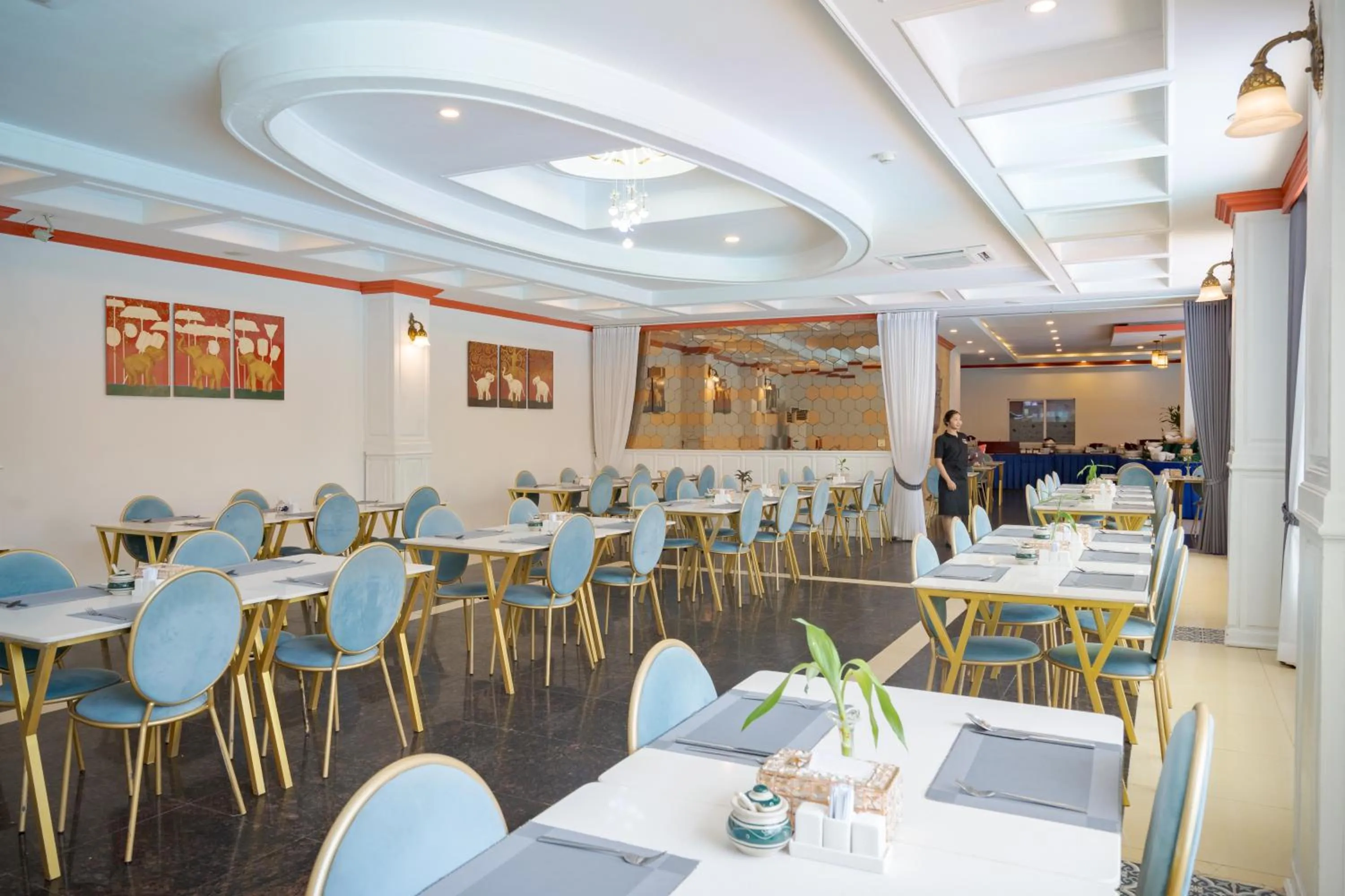 Restaurant/places to eat in Memoire Siem Reap Hotel