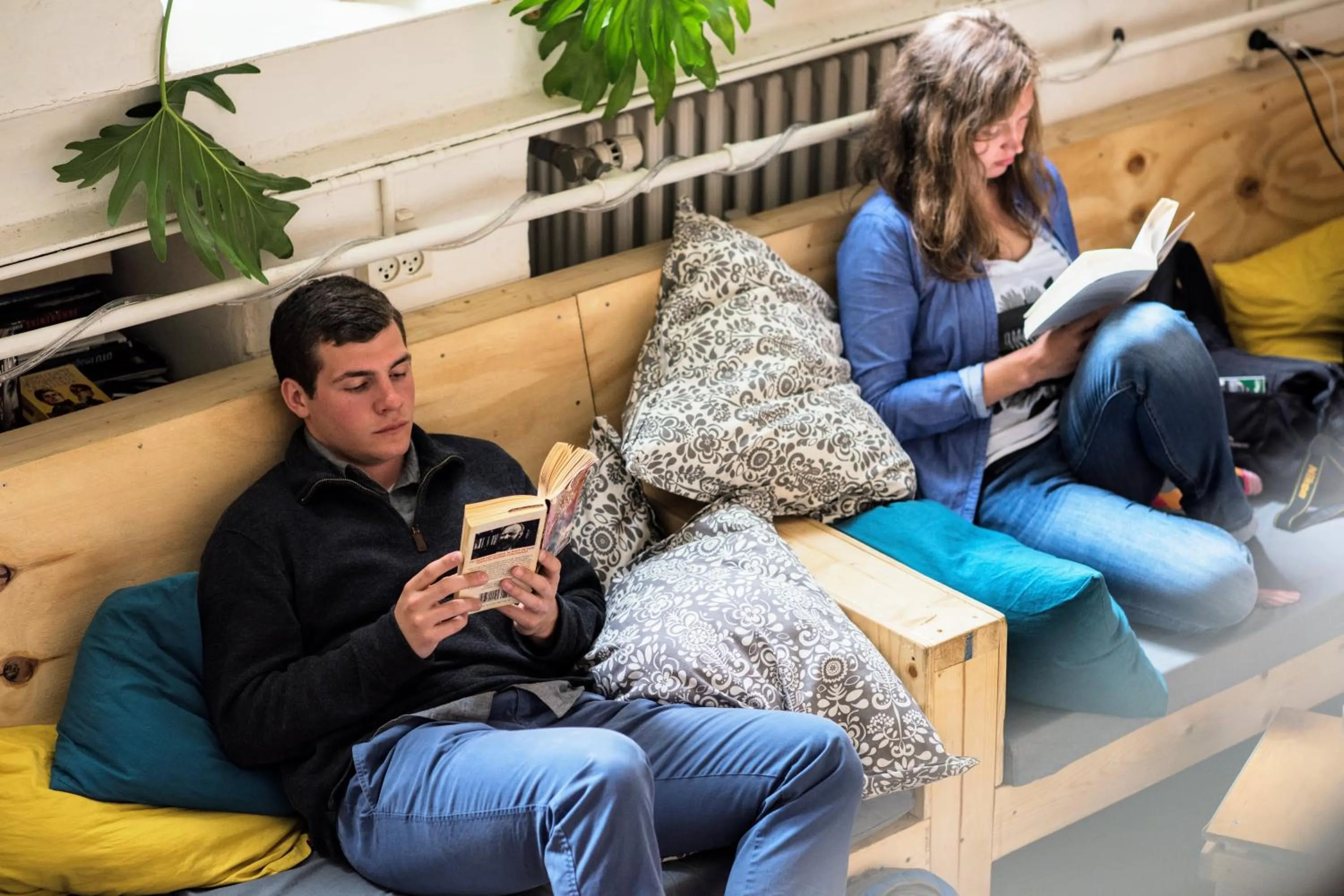 Communal lounge/ TV room in Sleep in Heaven