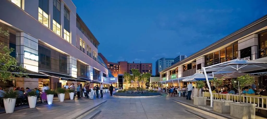 On-site shops in Rosebank Accommodation