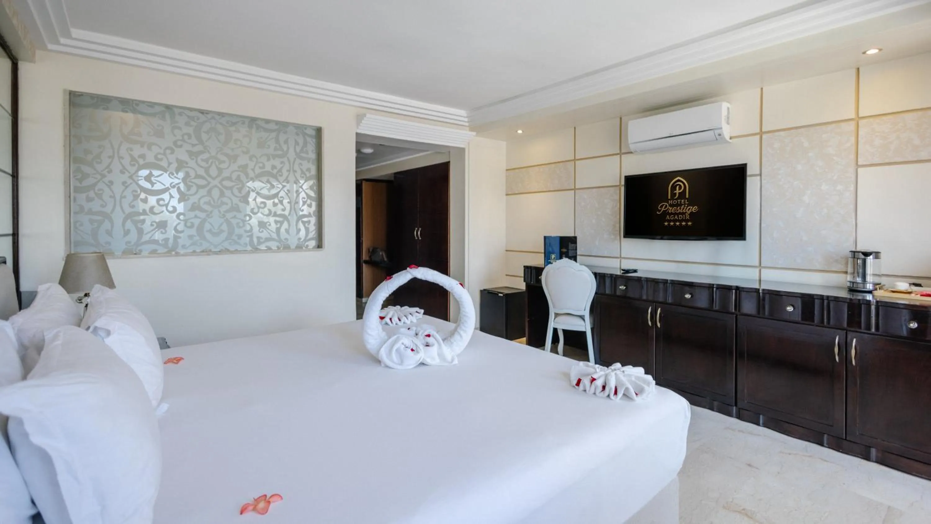 Bed in Hotel Prestige Agadir