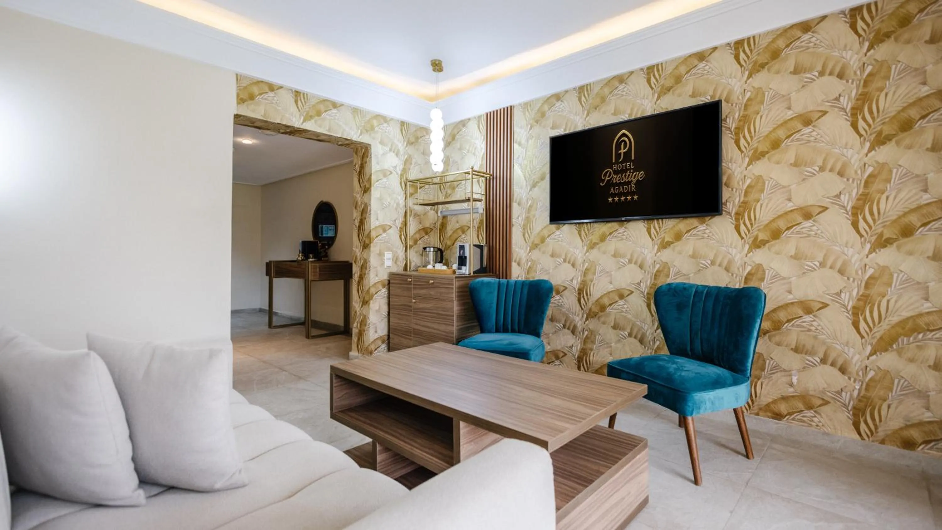 Communal lounge/ TV room in Hotel Prestige Agadir