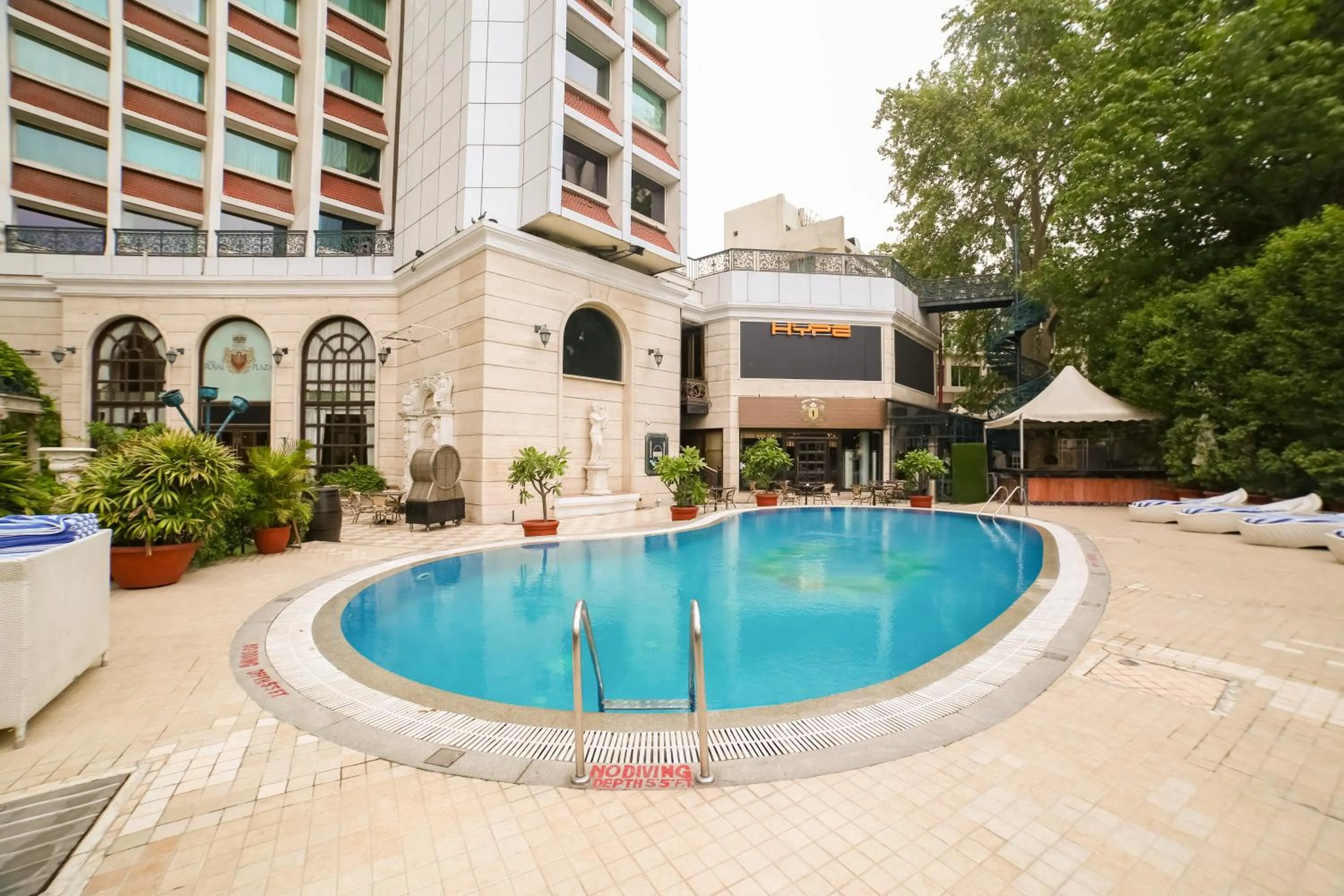 Property building in Hotel The Royal Plaza