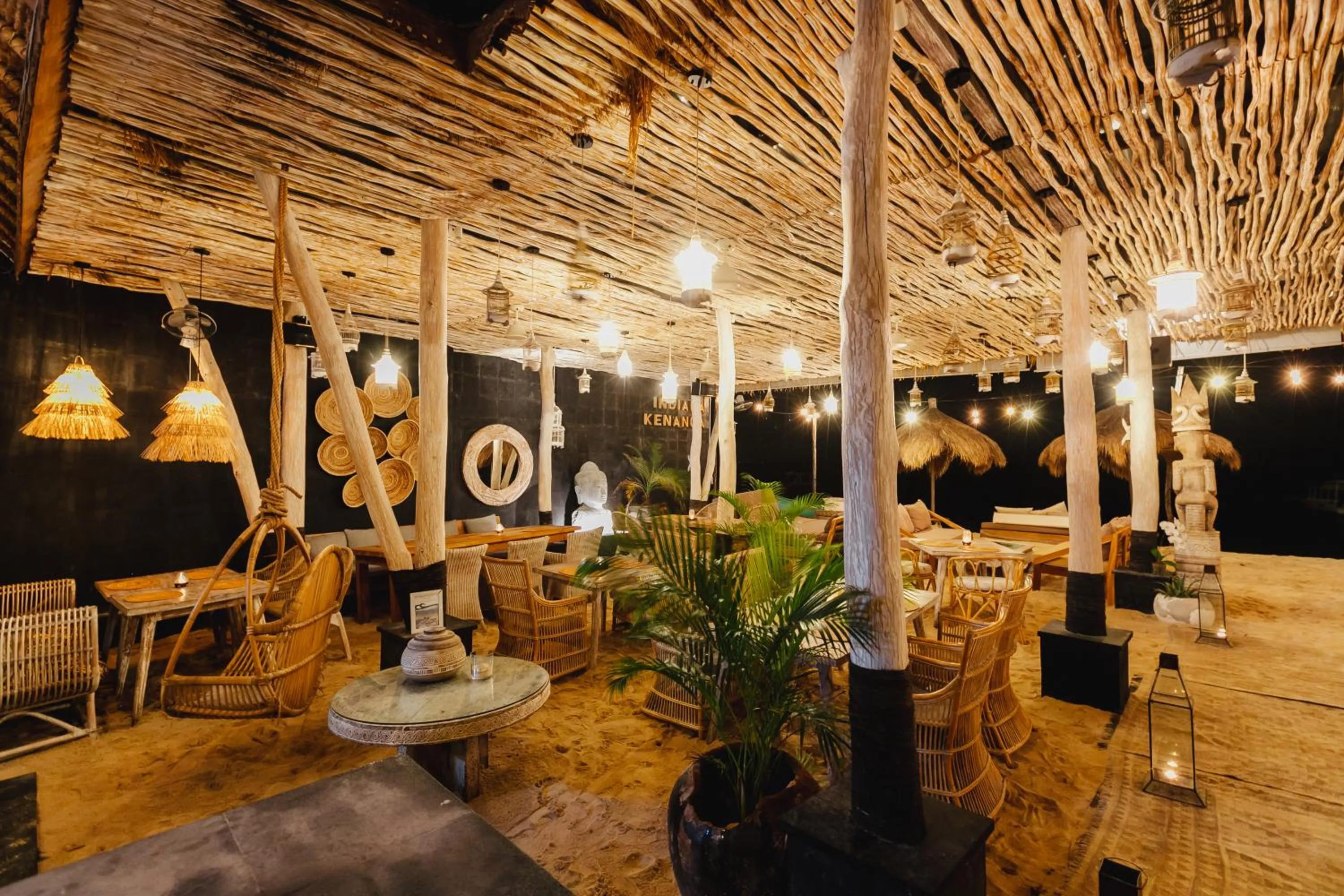 Restaurant/places to eat in Indiana Kenanga Boutique Hotel & Spa