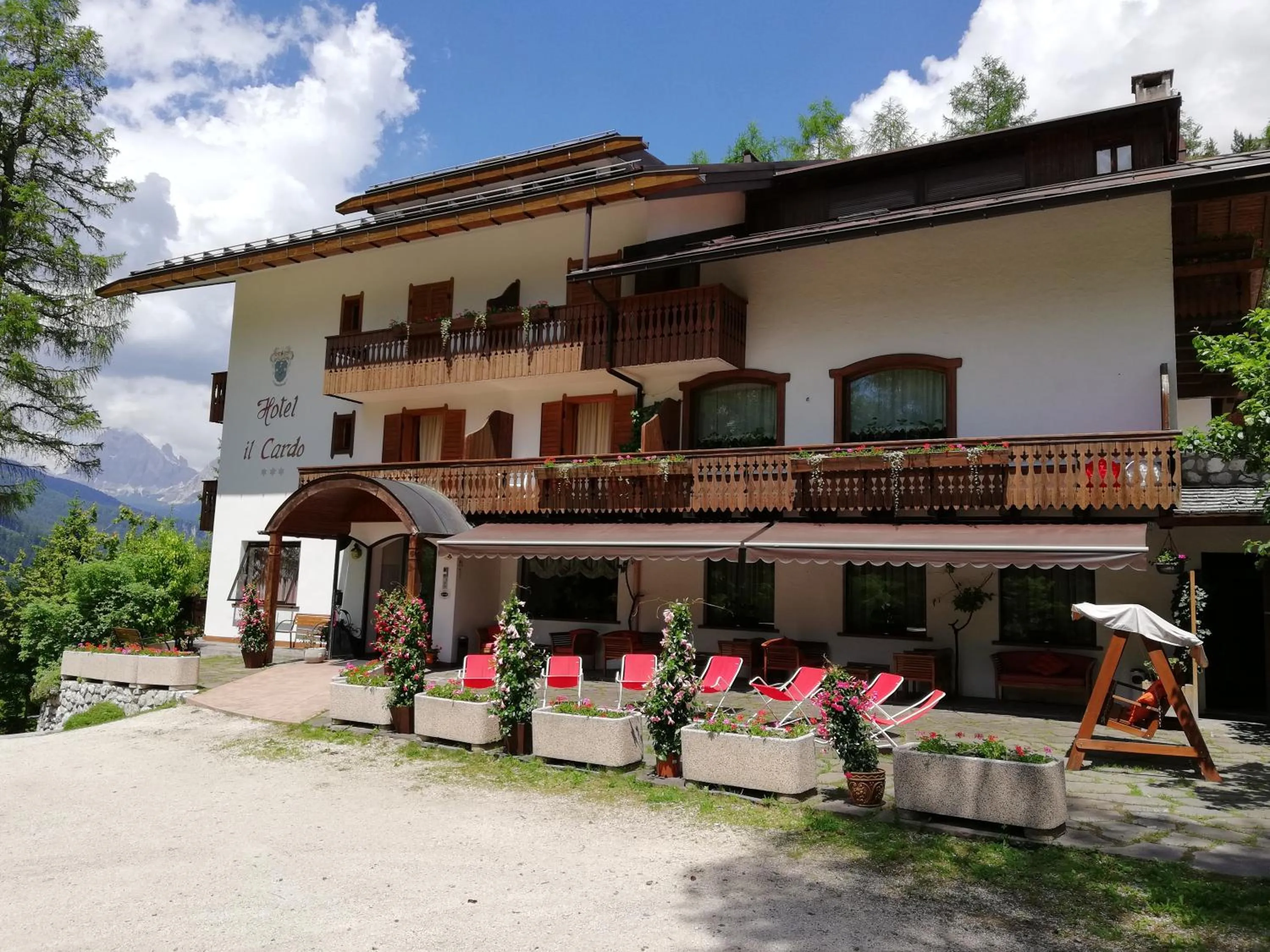 Property building in Hotel il Cardo