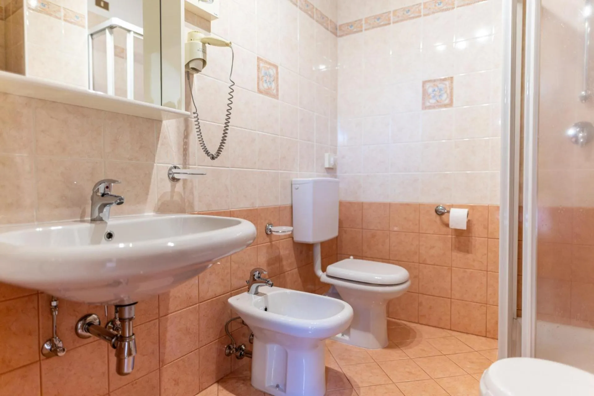 Bathroom in Hotel il Cardo